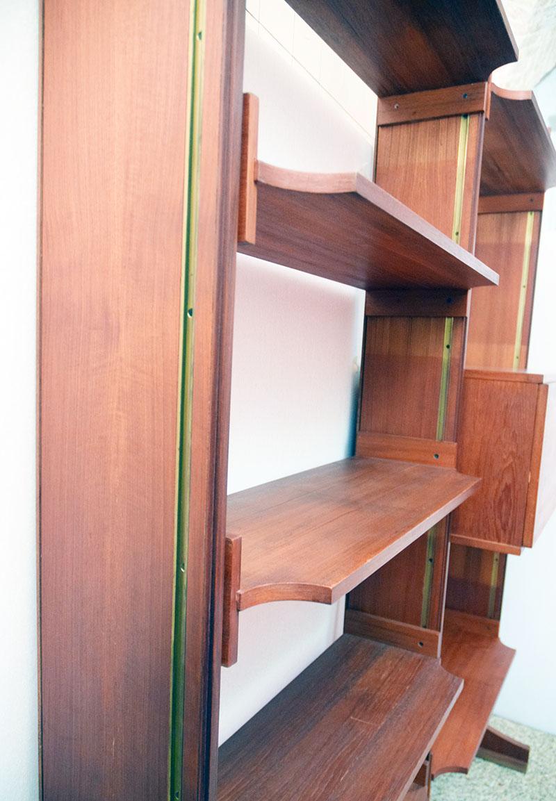 Libreria in teak di Esposizione Permanente Mobili Cantu' anni '60 in vendita 5