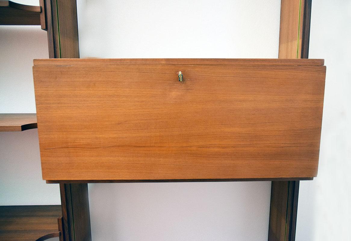Ottone Libreria in teak di Esposizione Permanente Mobili Cantu' anni '60 in vendita