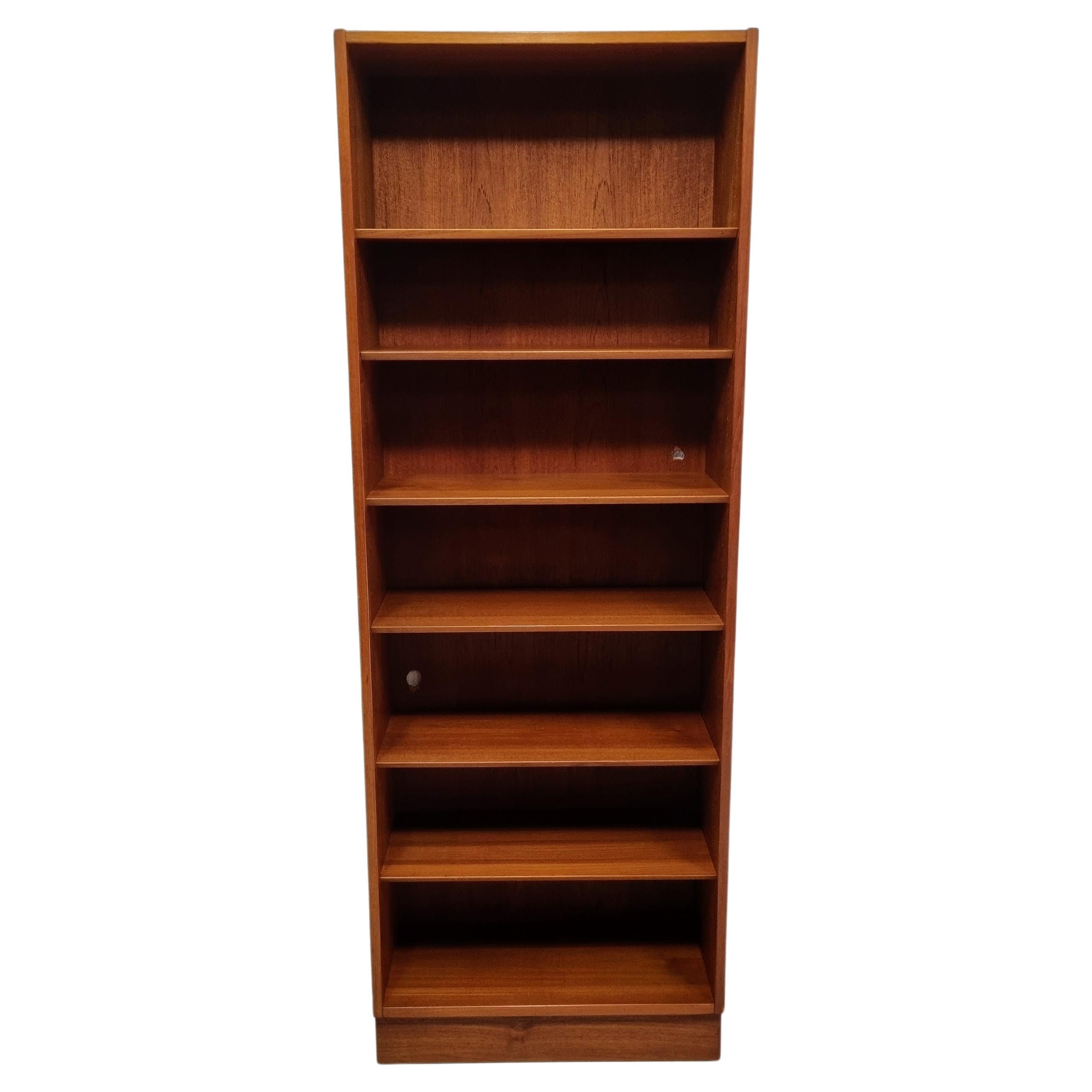 Teak bookcase by Hundevad & Co.