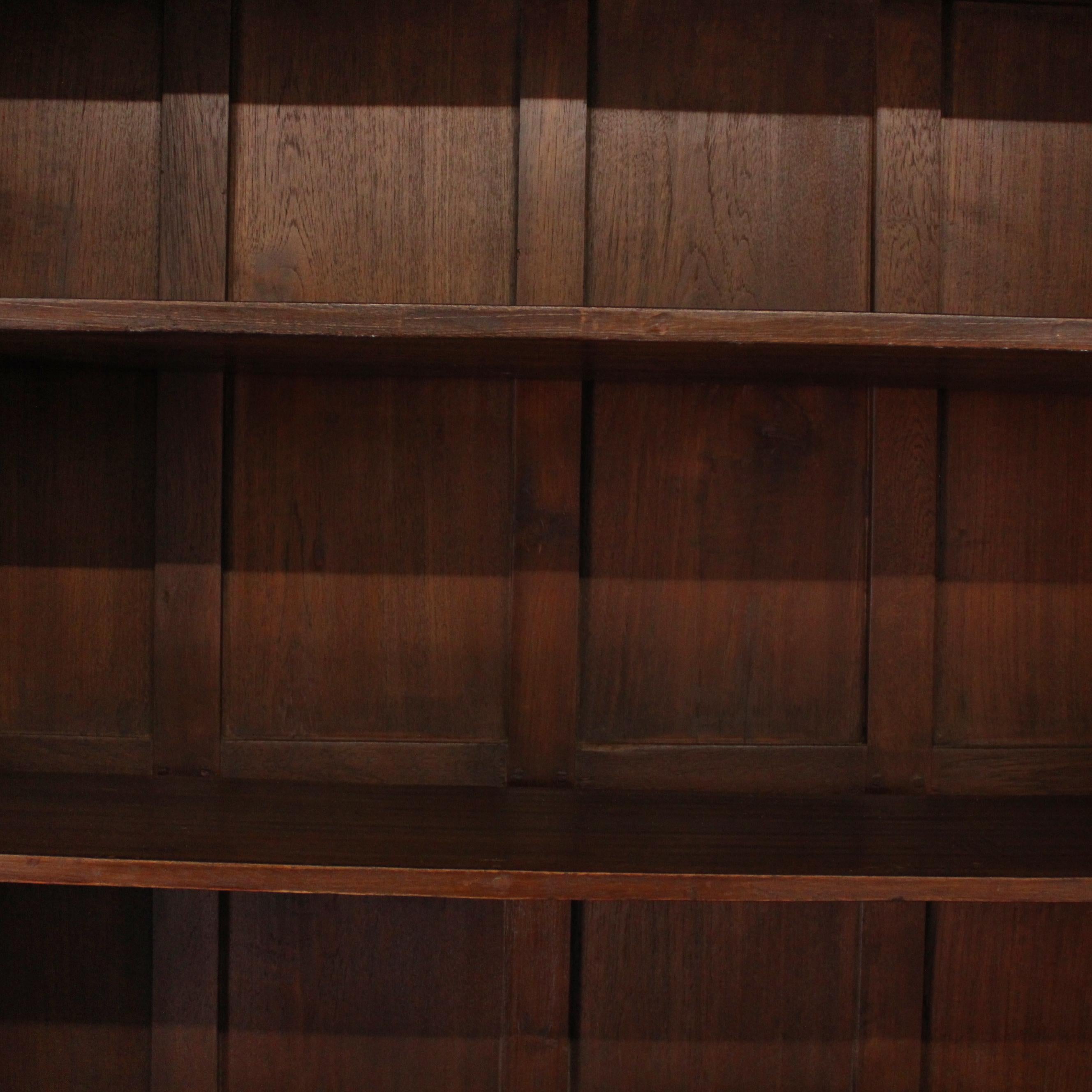 Librería de teca de un palacio indio en venta 9
