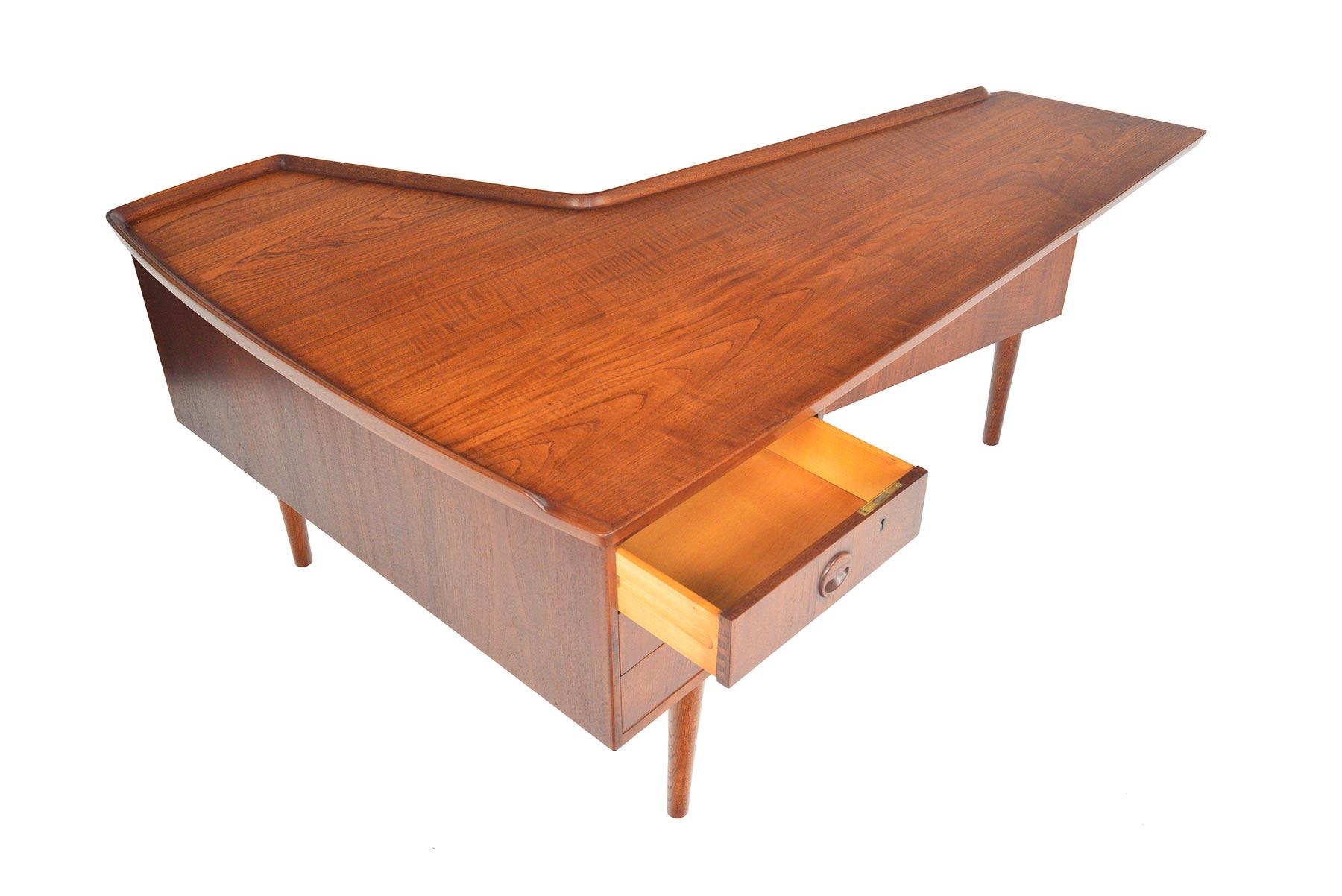 arne vodder teak desk