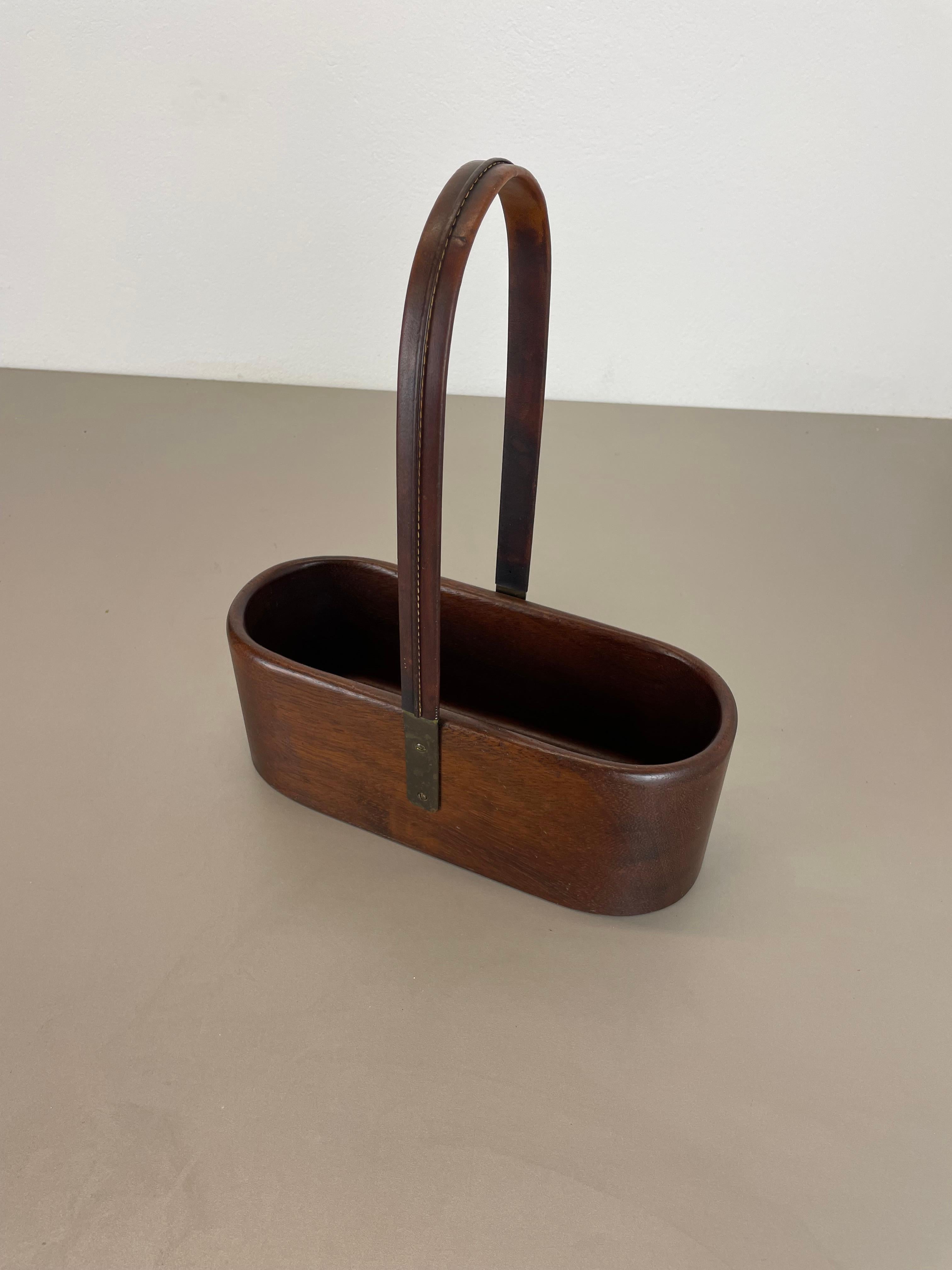 Teak Bottle Holder with Brass and Leather Handle by Carl Auböck, Austria, 1950s For Sale 6