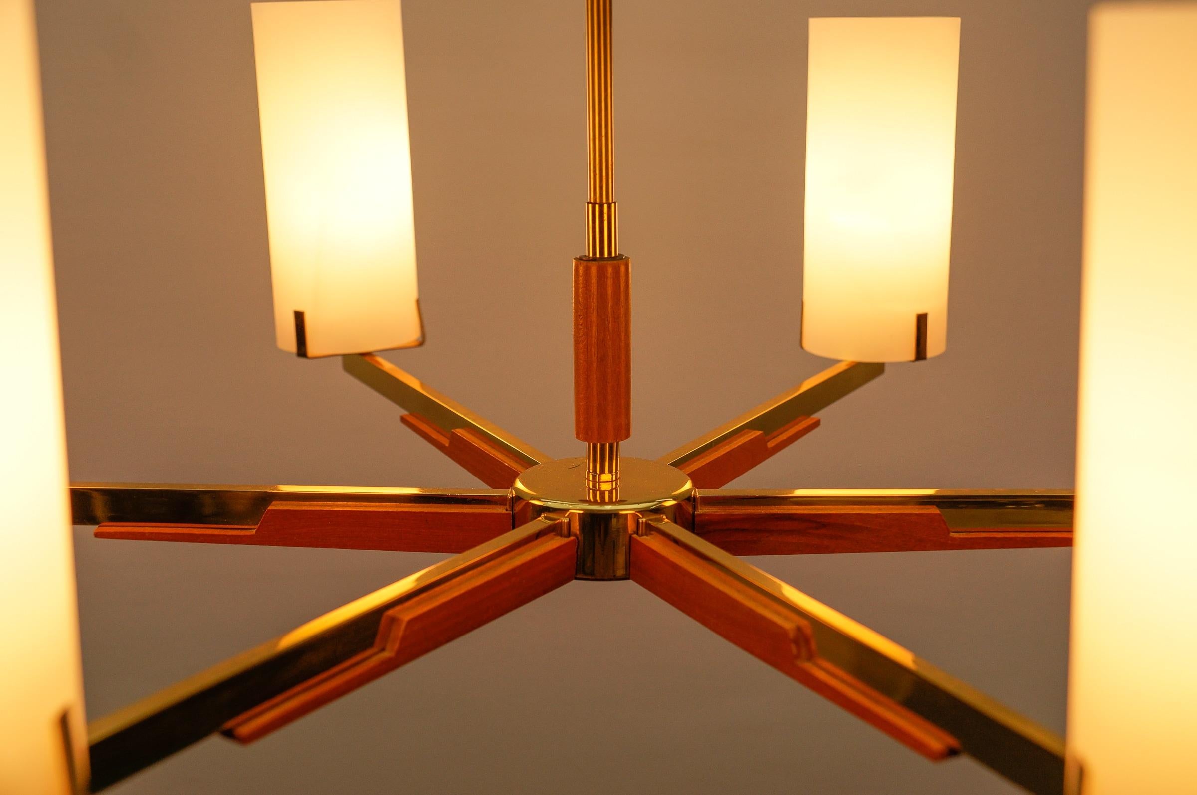Pendelleuchte aus Teakholz, Messing und Opalglas von Kaiser Leuchten, 1960er Jahre im Angebot 7