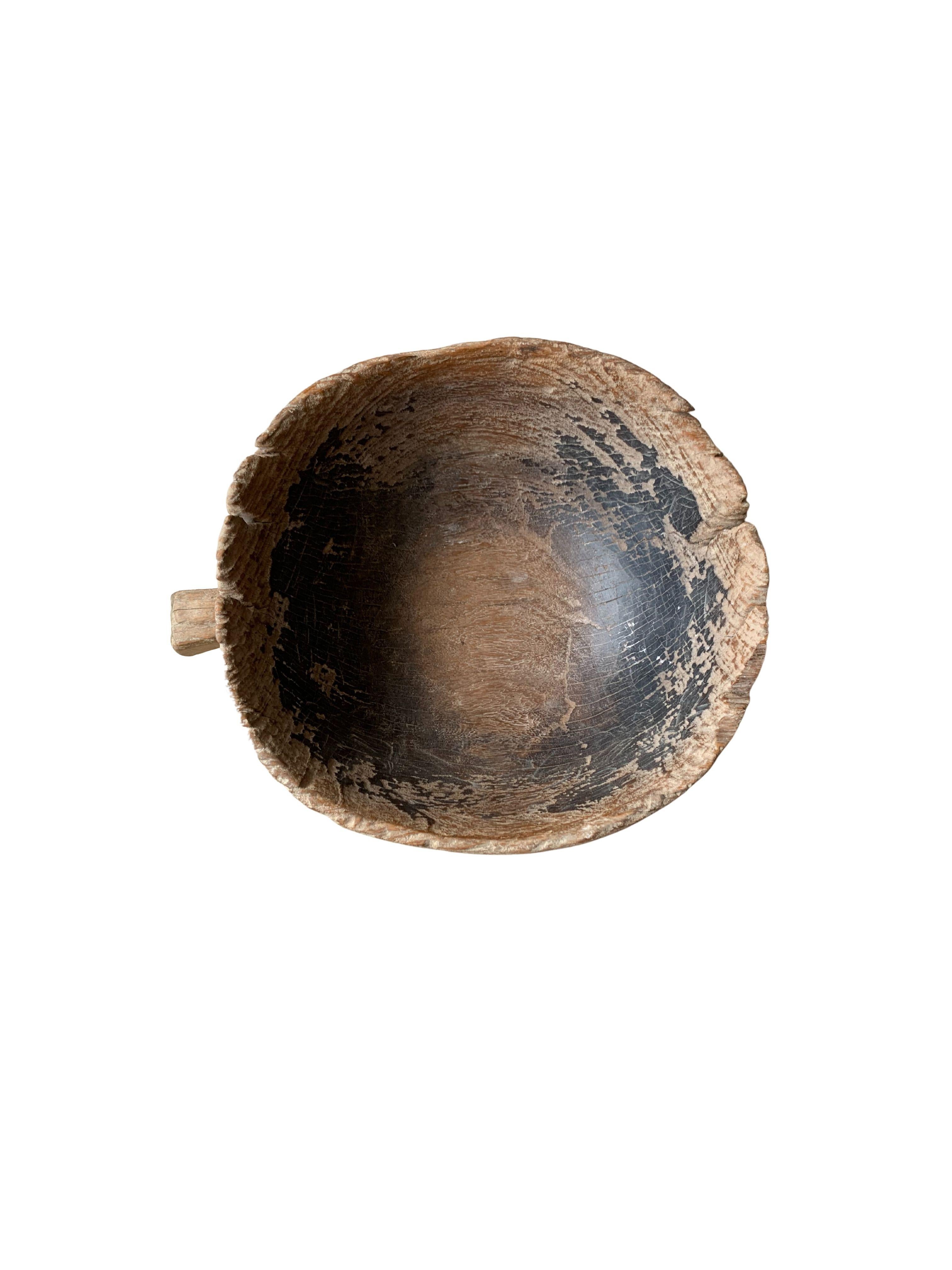 Indonesian Teak Burl Wood Bowl from Java, Indonesia, Late 19th Century For Sale