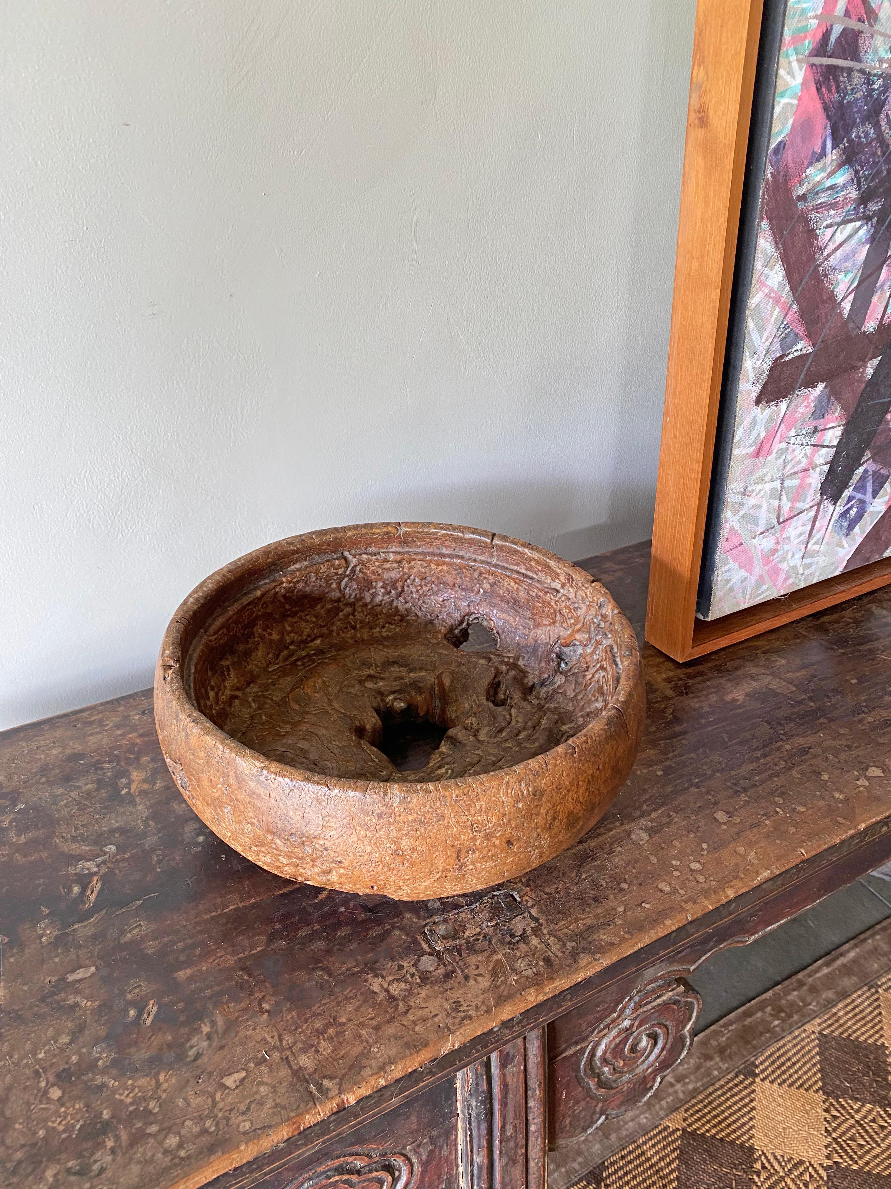 Carved Teak Burl Wood Bowl from Java, Indonesia, Late 20th Century For Sale