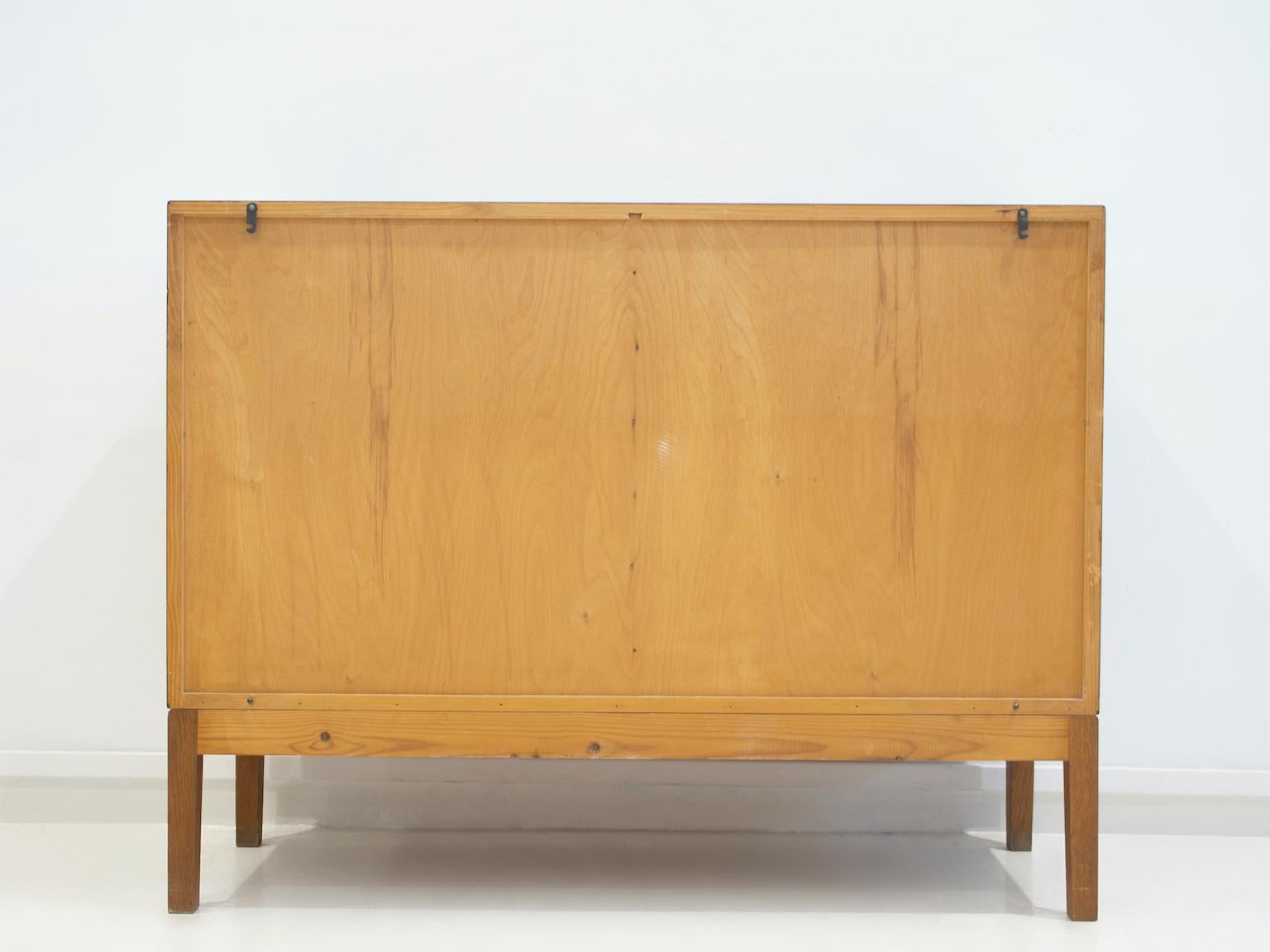 Teak Cabinet by Børge Mogensen, Model 232 For Sale 8