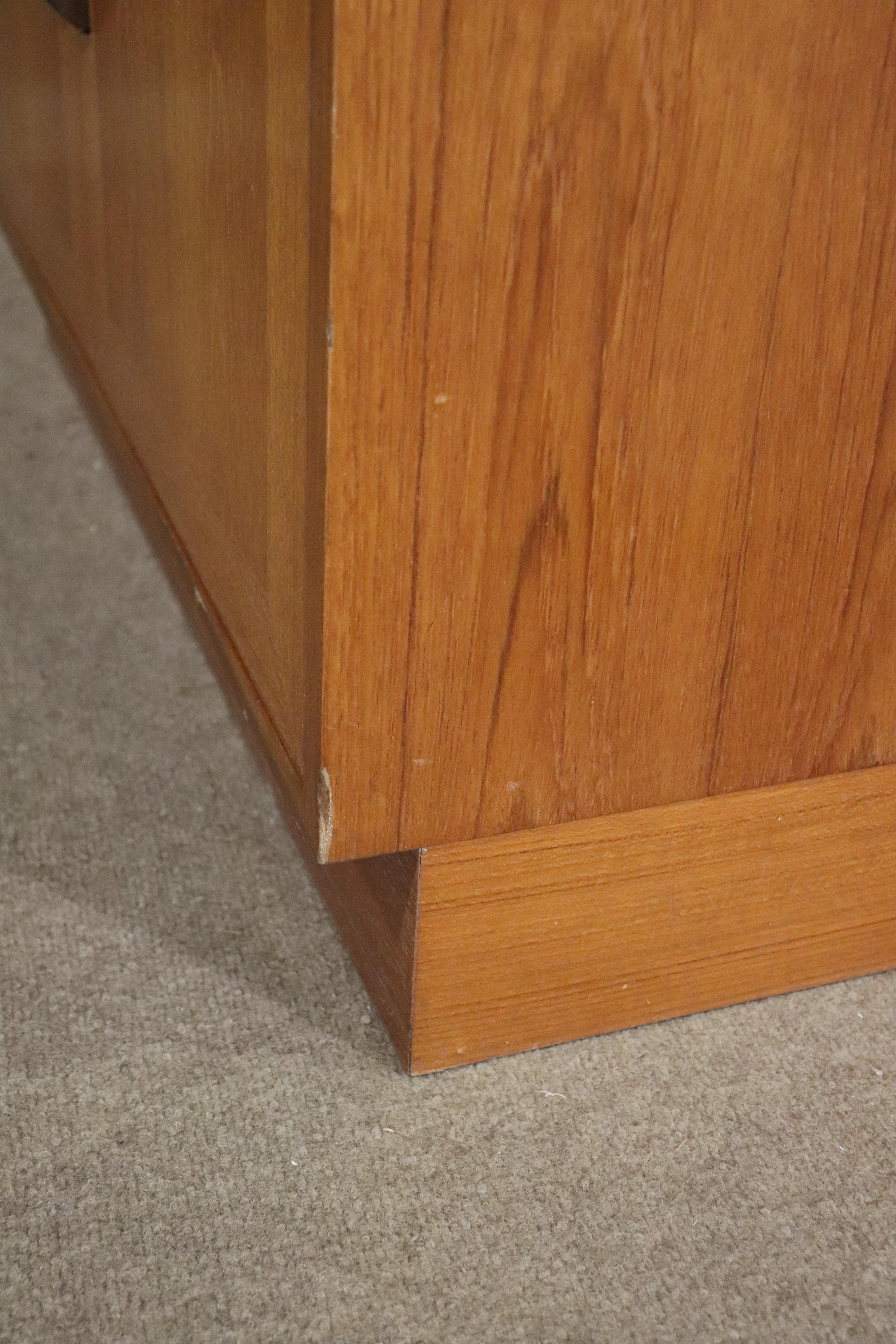 Armoire en teck par G Plan en vente 4