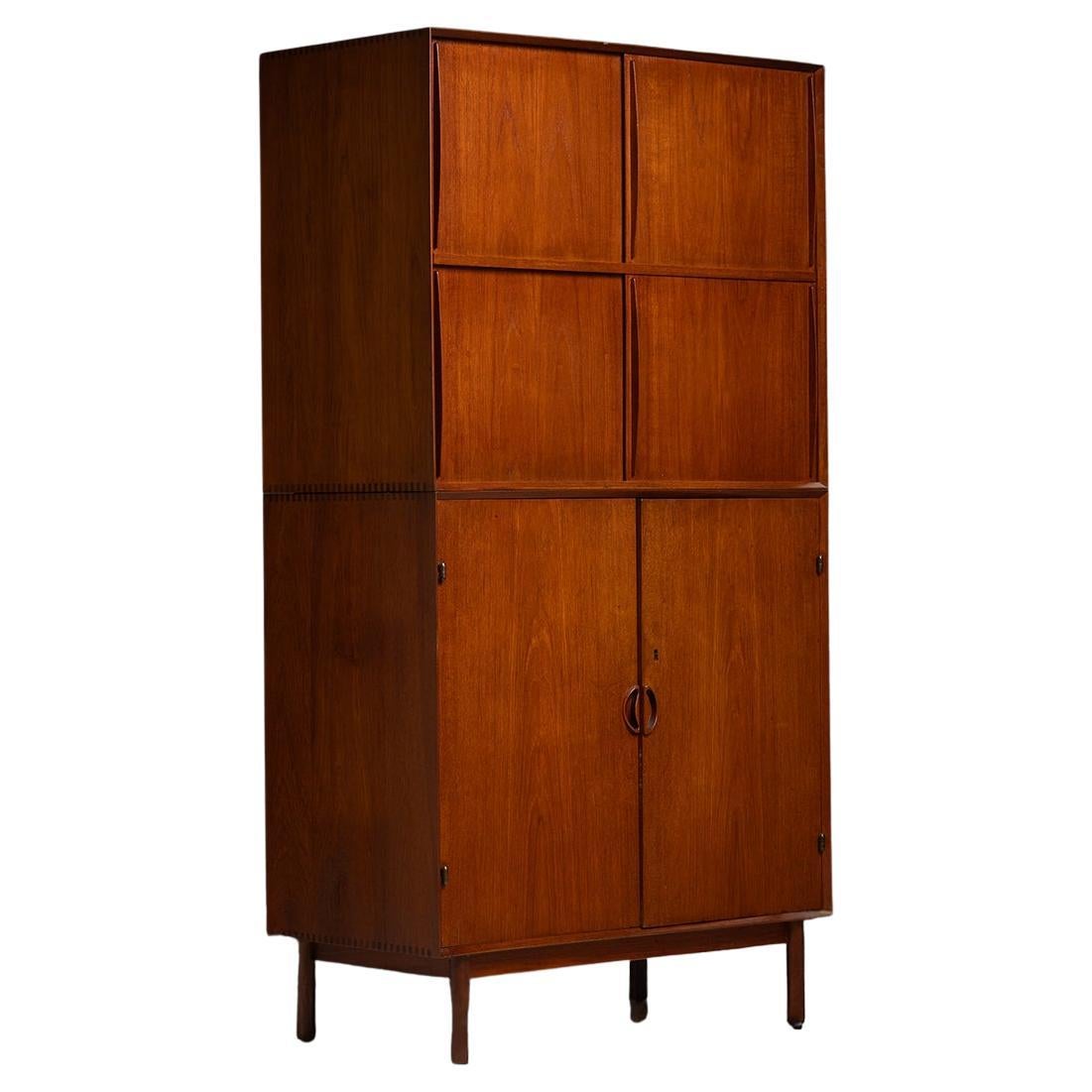 Armario de teca de Peter Hvidt y Orla Molgaard- Nielsen, Dinamarca, hacia 1960 en venta