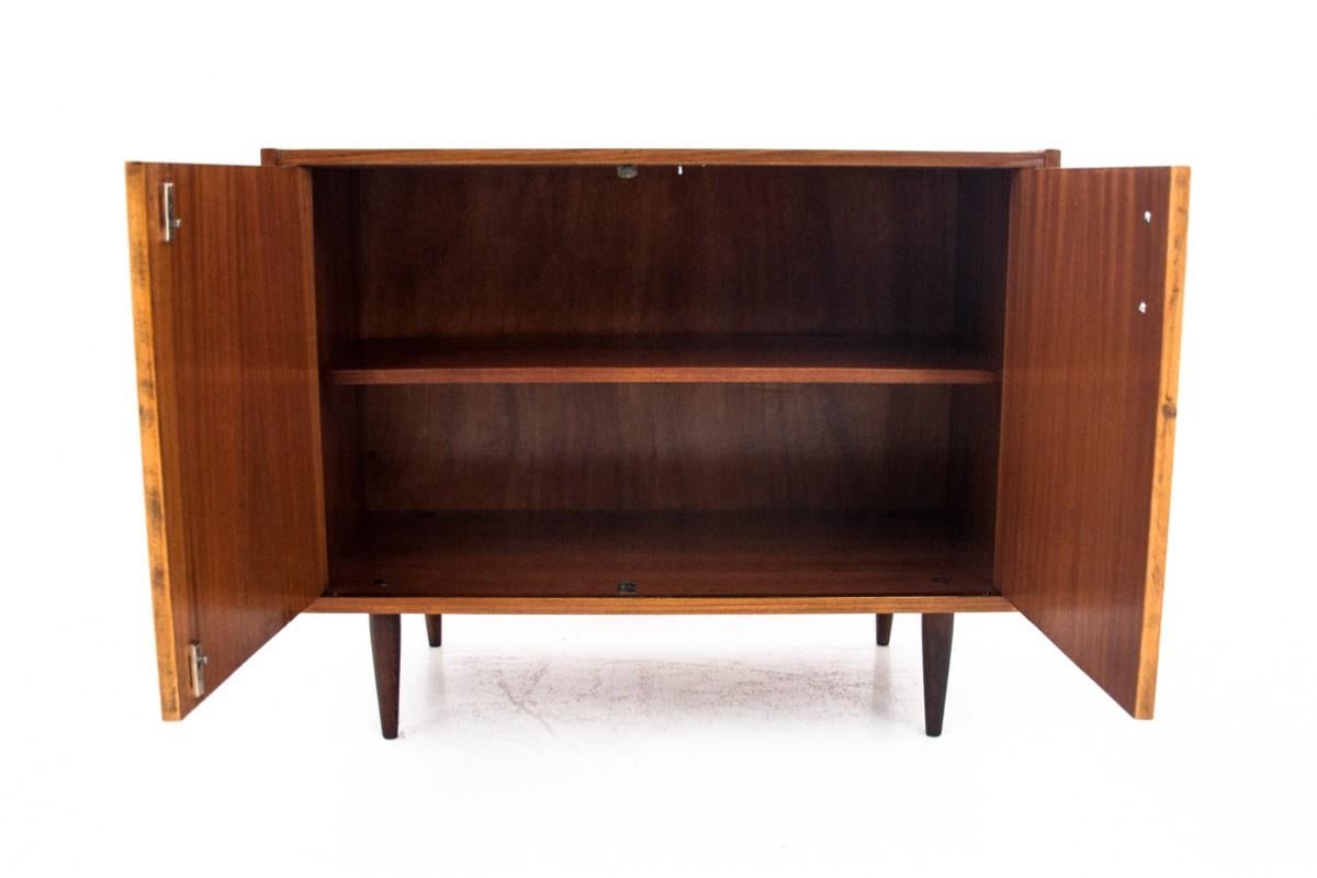 Metà XX secolo Mobile in teak, Danimarca, anni '60, restaurato in vendita