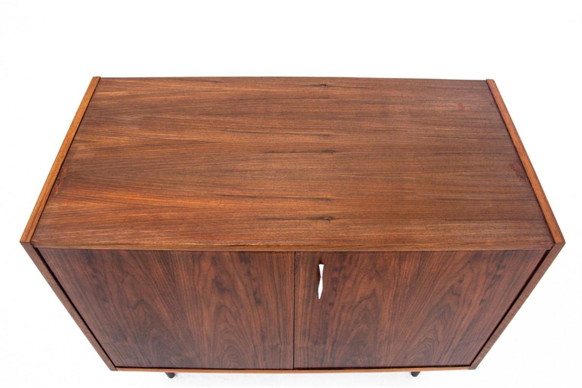 Mobile in teak, Danimarca, anni '60, restaurato in vendita 2