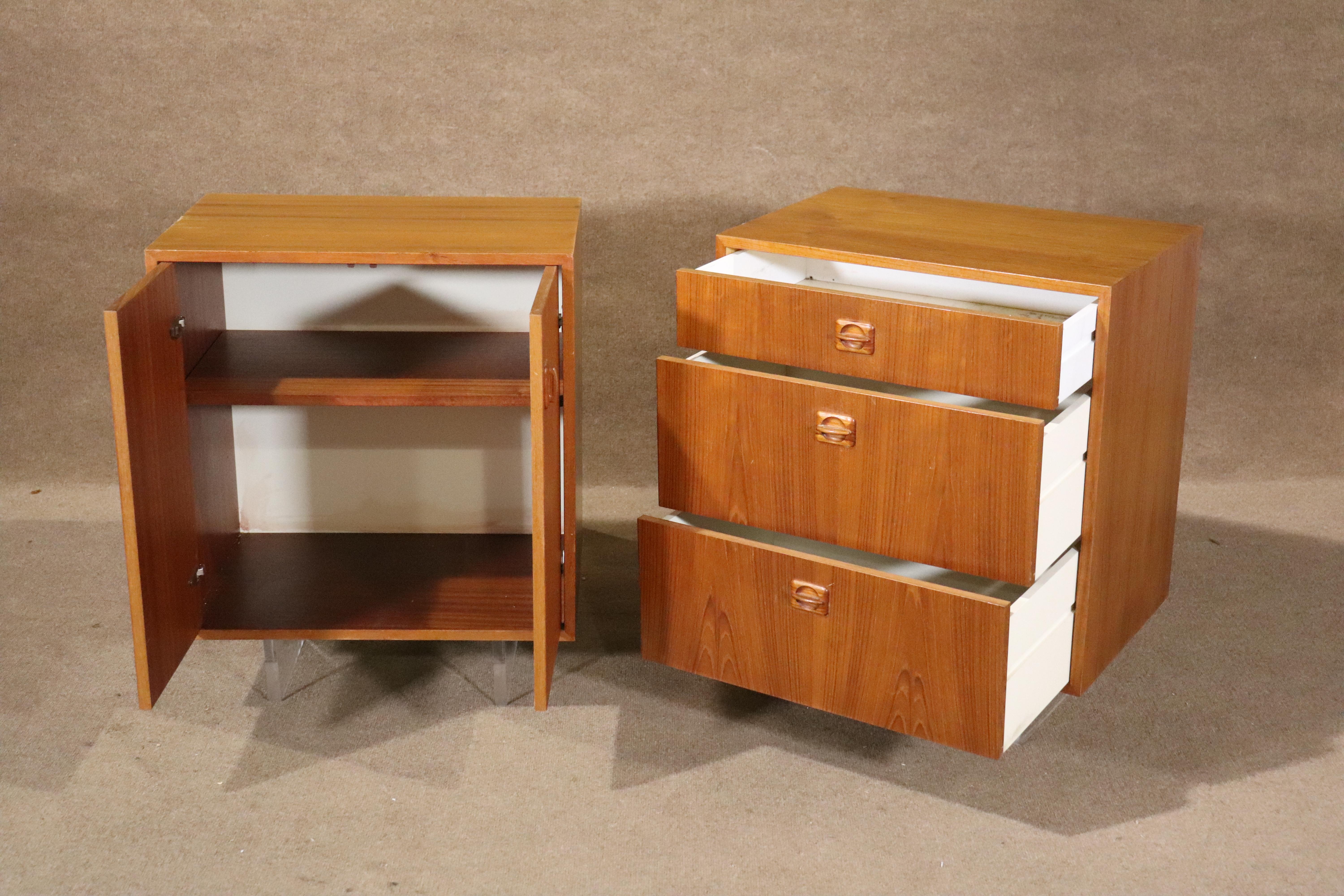 Danish teak companion cabinets set on clear acrylic legs. Two door cabinet and three drawer dresser. Great as bedside tables.
Please confirm location NY or NJ