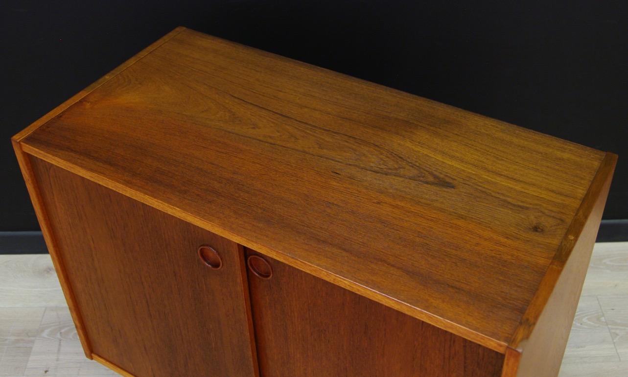 Veneer Teak Cabinet Vintage Danish Design, 1960-1970