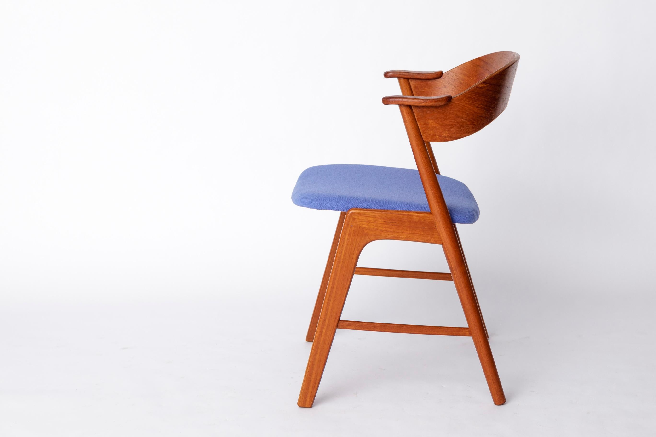 Mid-20th Century Teak Chair by Korup Stolefabrik – Danish Vintage, 1960s  Mid-Century Modern For Sale