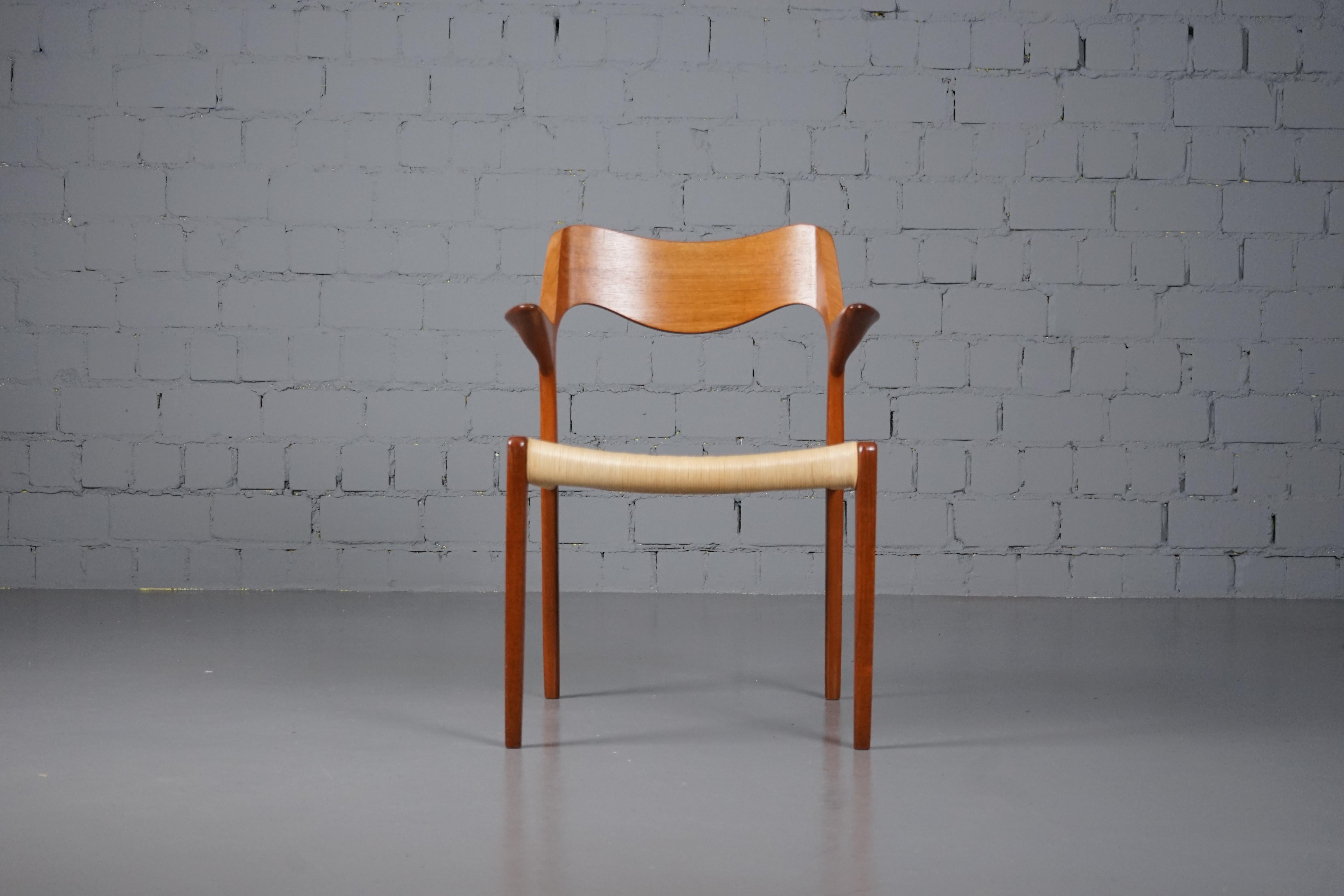 Teak chair model No. 55 chair by Niels O. Moller for J.L Møller
In good original condition with signs of age and use.