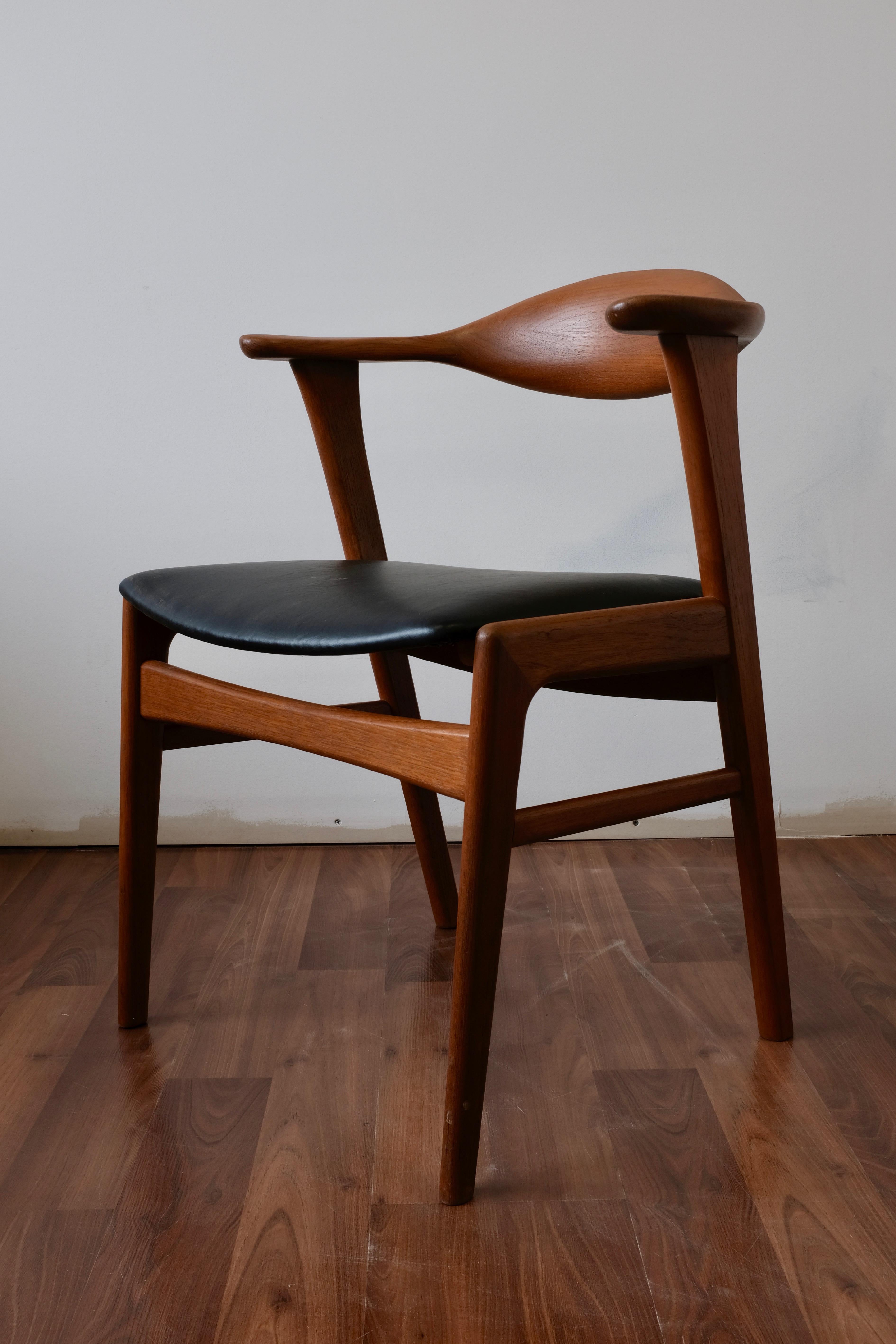 Scandinavian Modern Erik Kirkegaard Model 49B Chair in Teak by Hong Stolfabrik For Sale