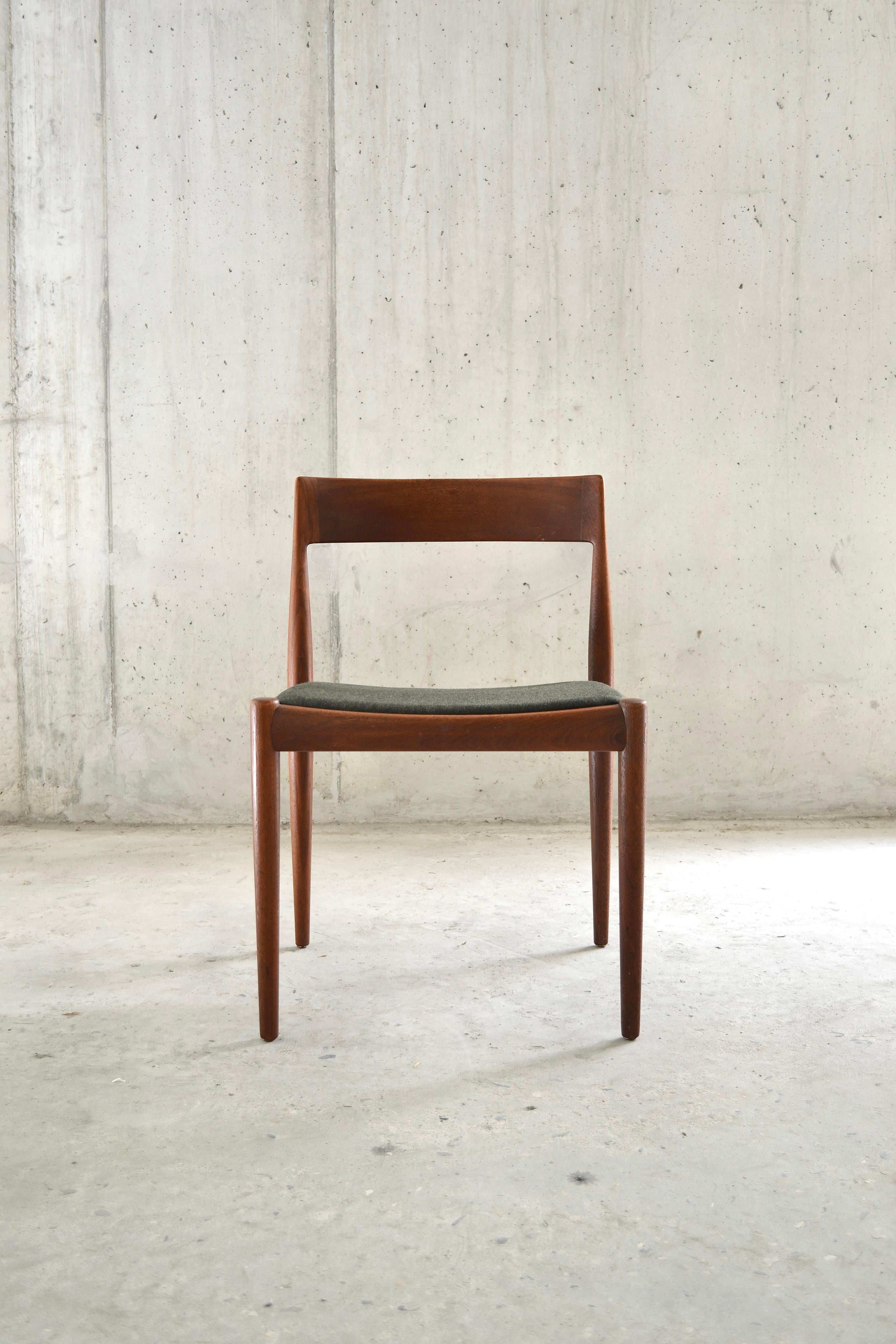 Mid-20th Century Teak Chairs, Kai Kristiansen, Fritz Hansen, Denmark, 1961