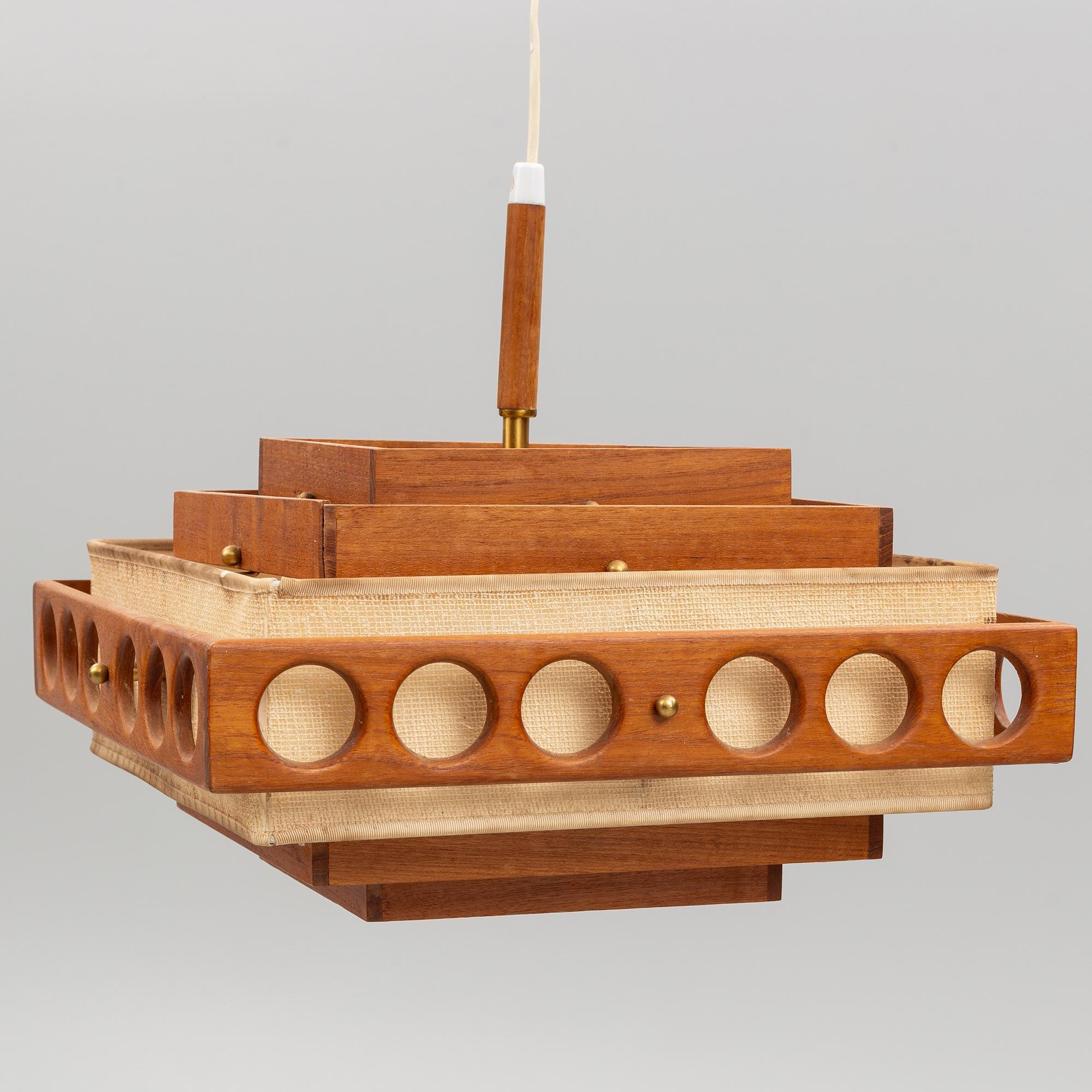 20ième siècle Lustre en teck Artistics anonymes  Suède 1960 en vente