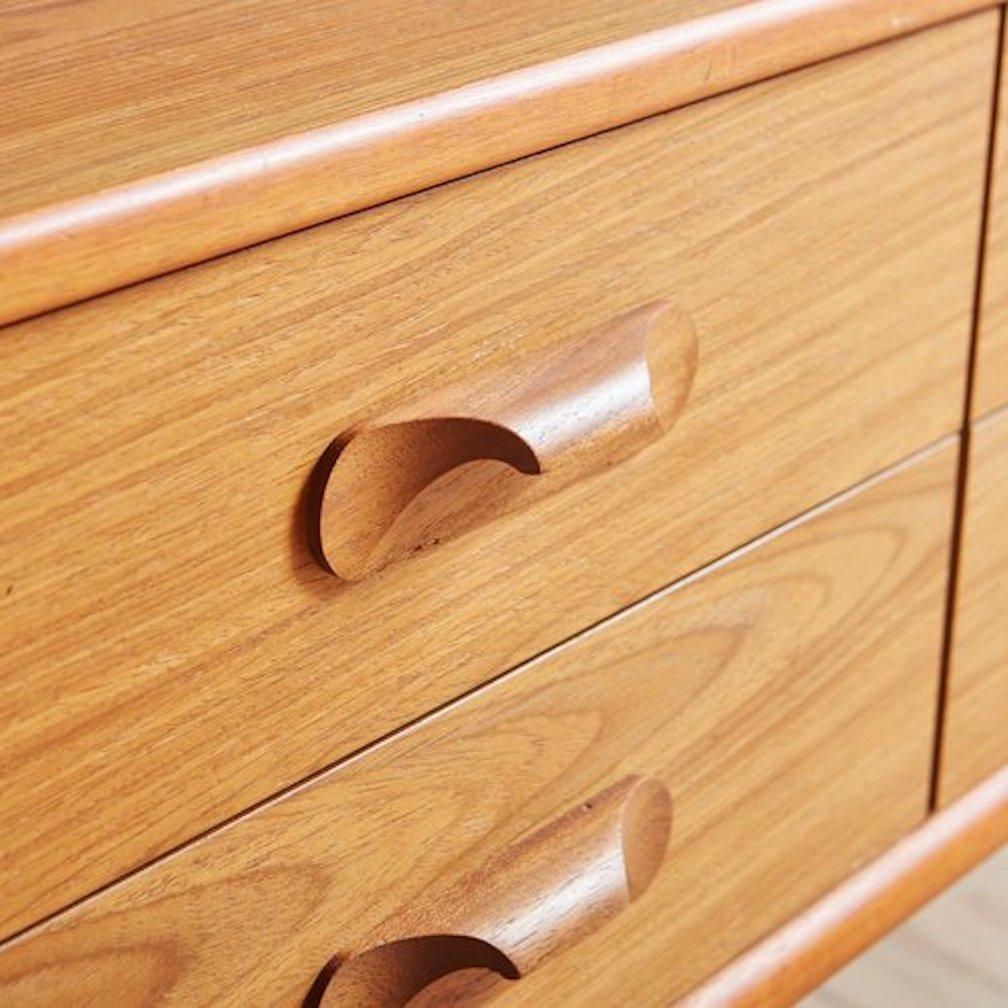 Mid-20th Century Teak Chest of Drawers by Austinsuite, Uk 1960s For Sale