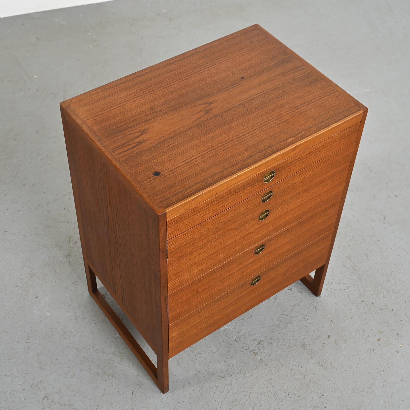 Mid-Century Modern Teak Chest of Drawers by Børge Mogensen, circa 1957