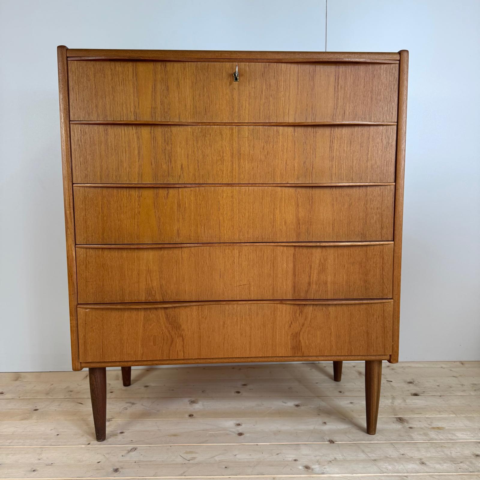 Teak chest of drawers, Denmark 1960 in vendita 3
