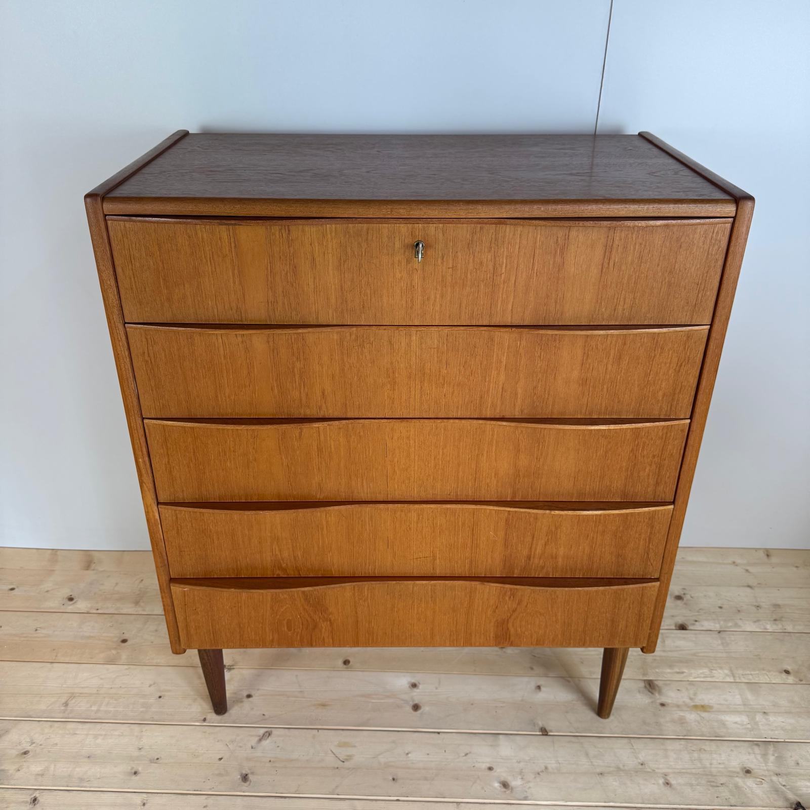 Mid-20th Century Teak chest of drawers, Denmark 1960 in vendita
