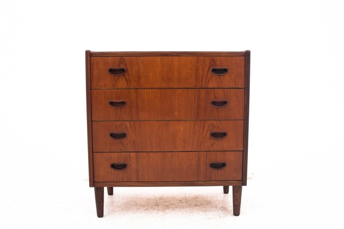 Cassettiera in teak, Danimarca, anni '60 In condizioni buone in vendita a Chorzów, PL