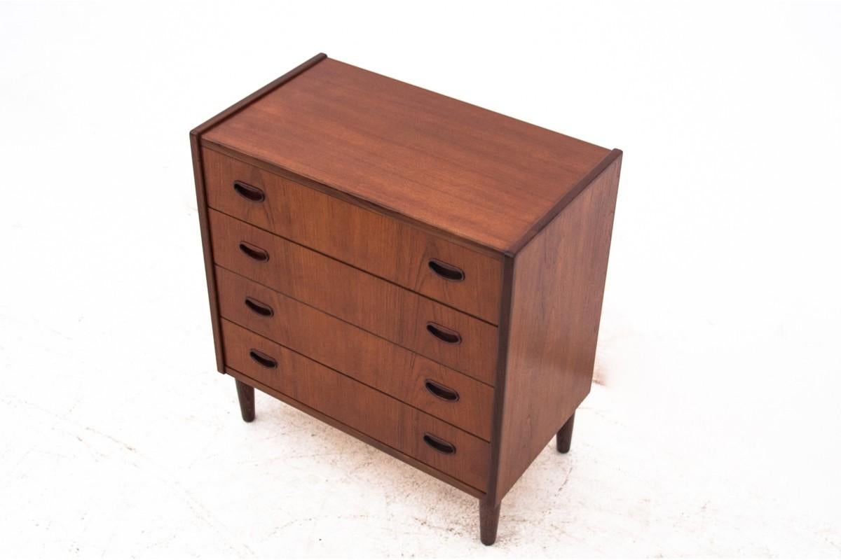 Metà XX secolo Cassettiera in teak, Danimarca, anni '60 in vendita