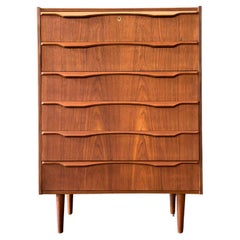 Teak Chest of Drawers