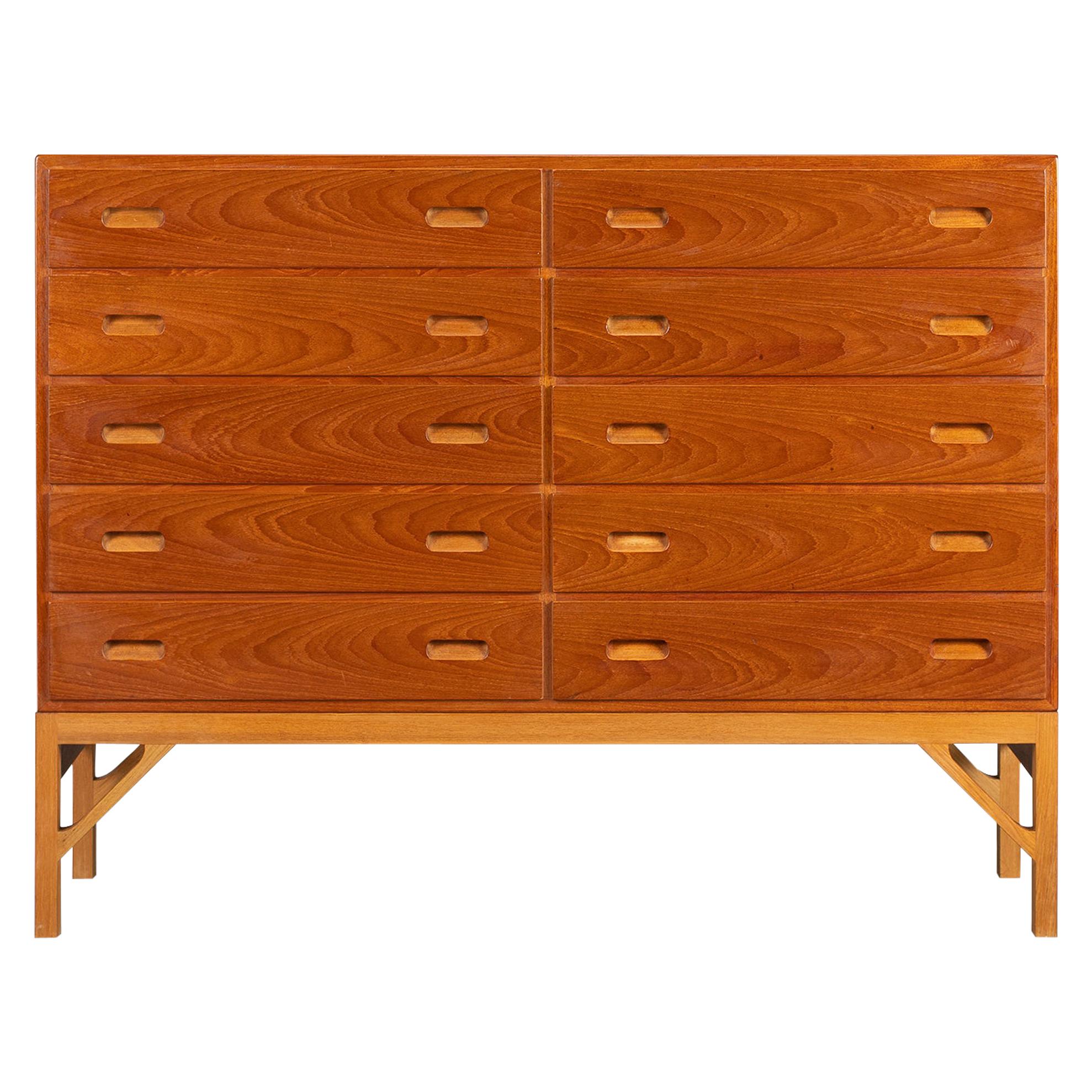 Teak Chest of Drawers No. 134 by Børge Mogensen for FDB Mobler, 1960s
