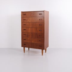 Teak chest of drawers with 7 drawers Danish design from the 1960s