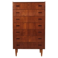 Teak chest of drawers with 7 drawers Danish design from the 1960s