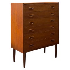 Commode en teck avec poignées rectangulaires