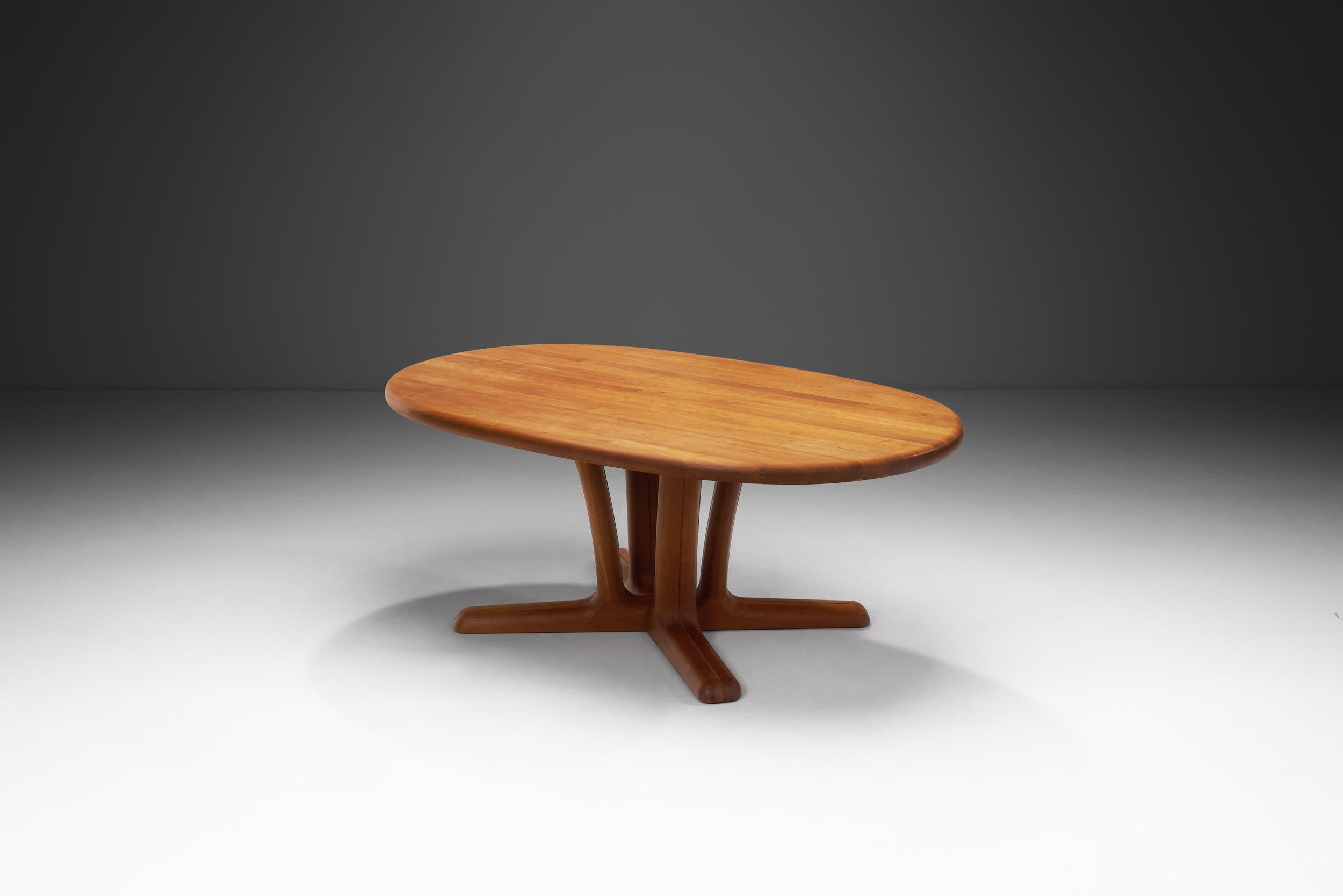 Precious woods and hand finishing define the furniture pieces made by the Danish company founded in 1960, Dyrlund. As this solid teak coffee table shows, great emphasis is placed on skilled craftsmanship with experts who work in the old