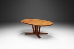 Teak Coffee Table by Dyrlund, Denmark, circa 1998