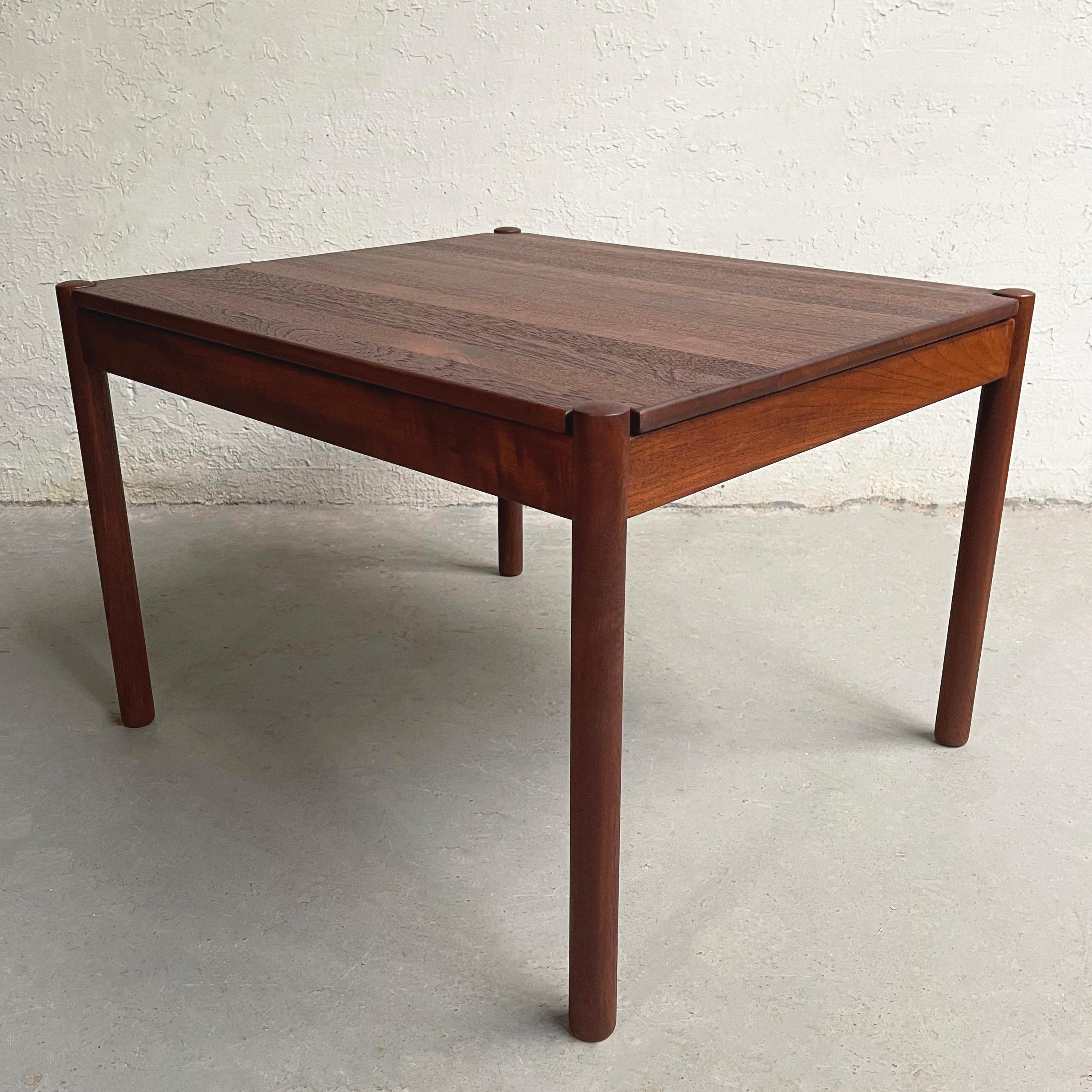 Teak Coffee Table by Magnus Olesen, Denmark In Good Condition For Sale In Brooklyn, NY