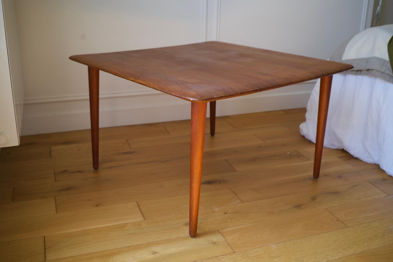 Mid-Century Modern Teak Coffee Table by Peter Hvidt and Orla Mølgaard for France & Son, 1960s For Sale