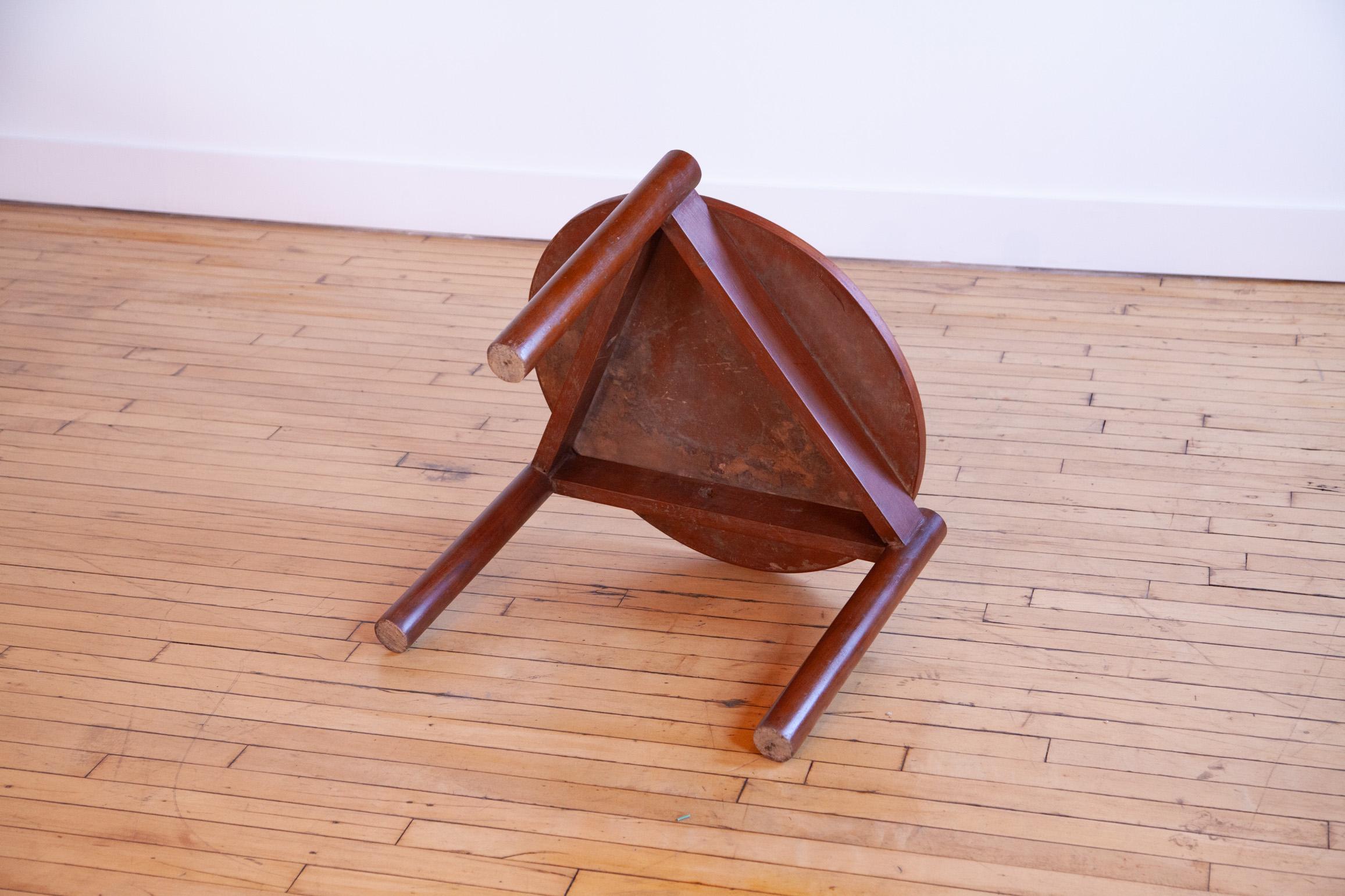 Moderno Tavolino in teak di Pierre Jeanneret in vendita