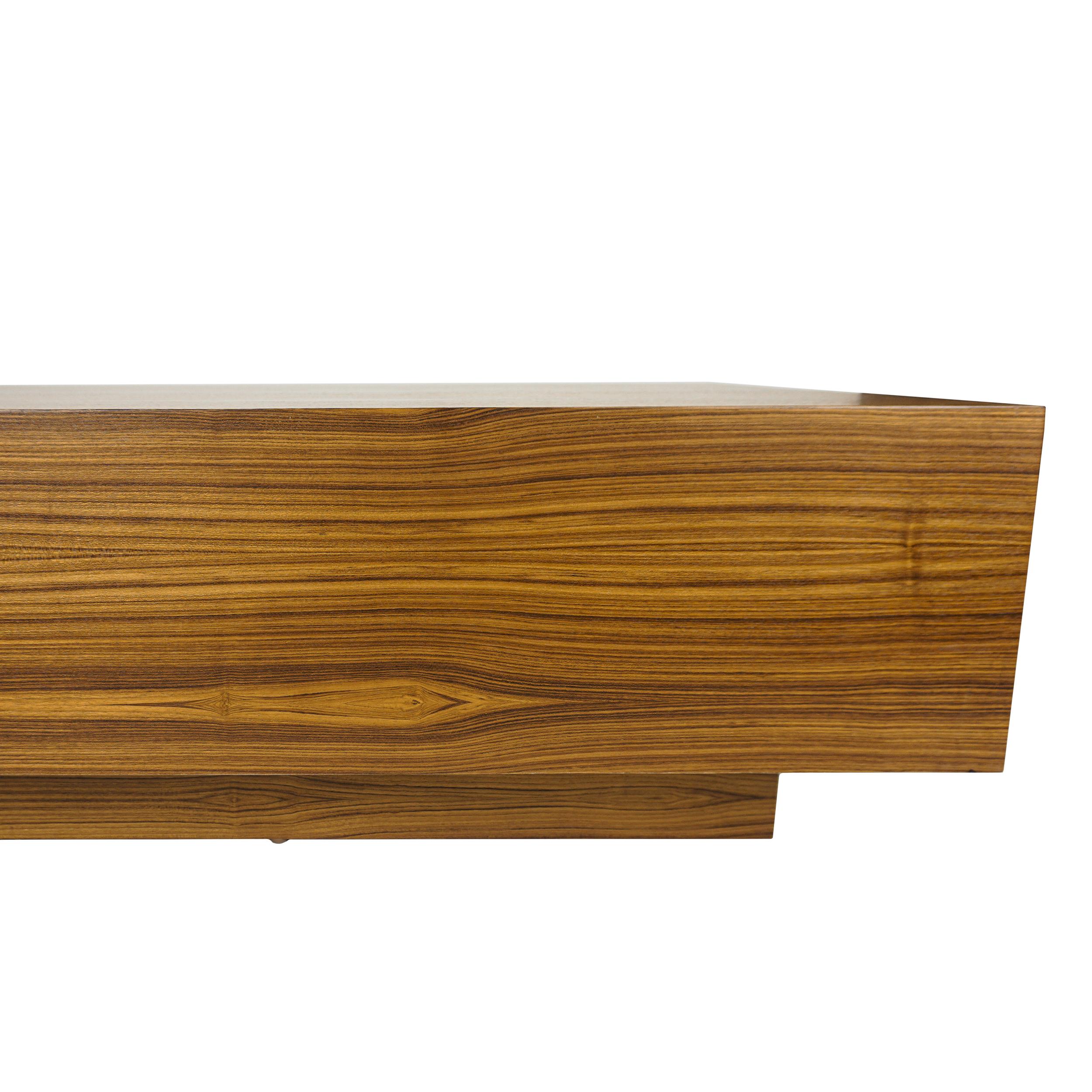 Couchtisch aus Teakholz im Angebot 5
