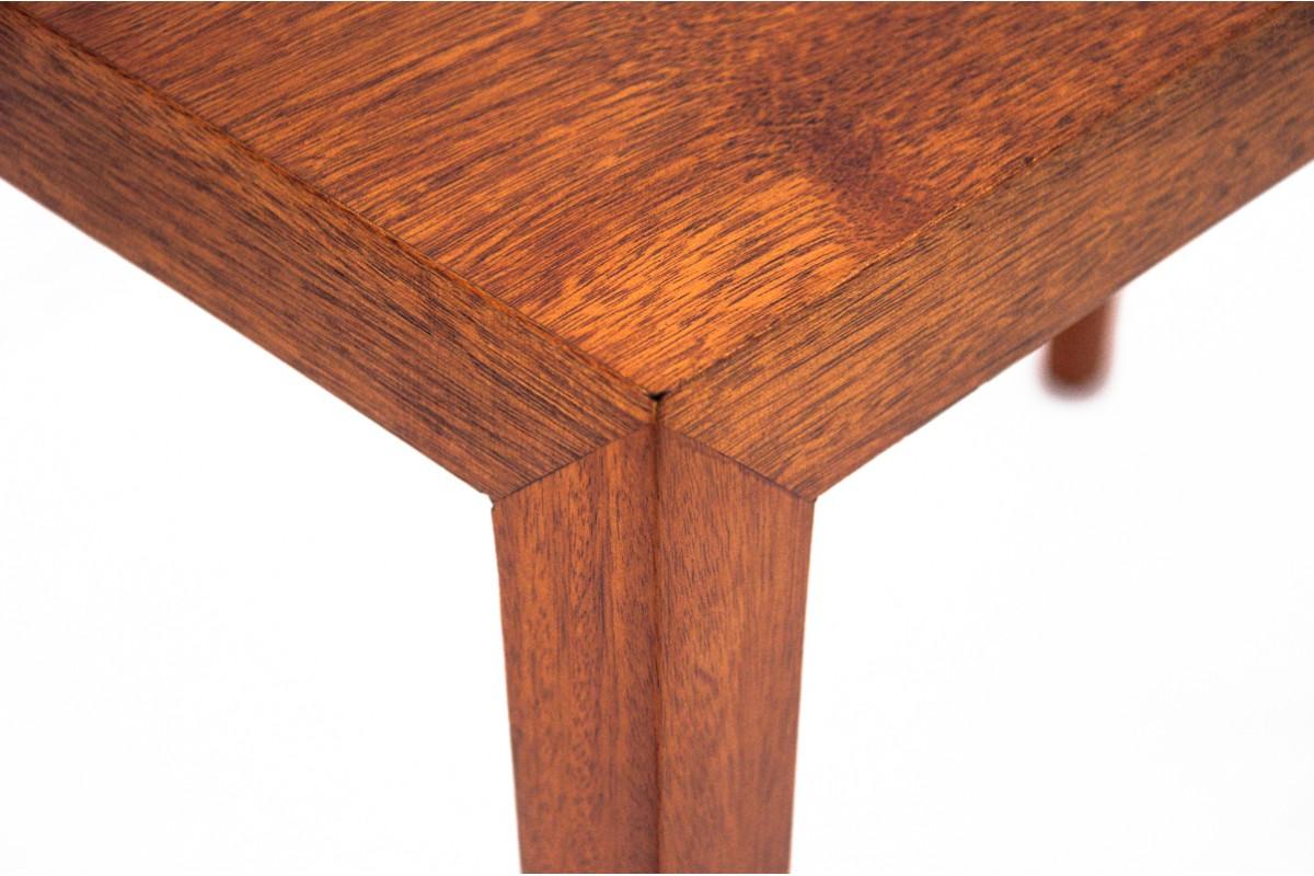 Mid-20th Century Teak coffee table, Haslev Møbelfabrik, Denmark, 1960s For Sale