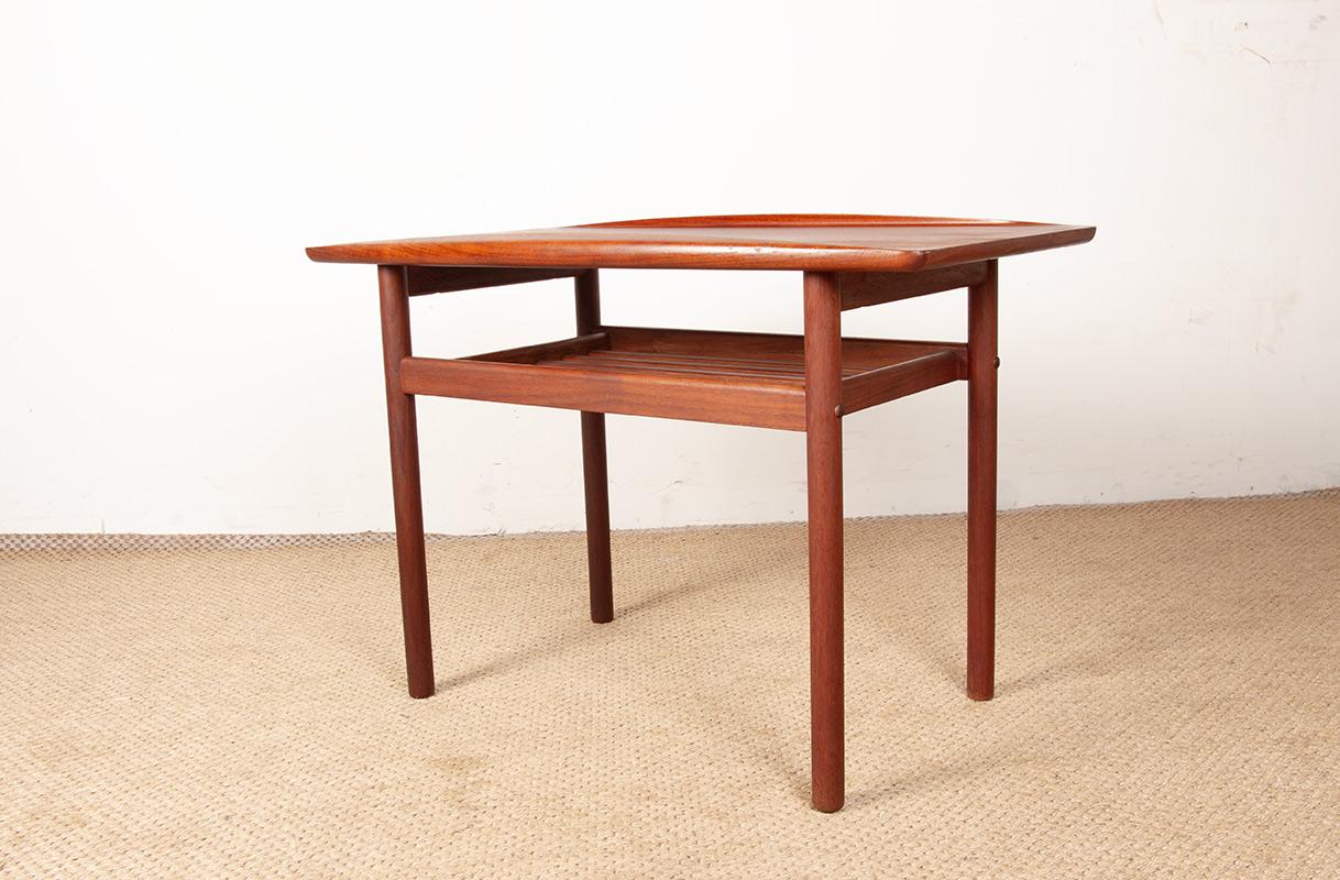 Table basse en teck, sur 2 niveaux, modèle PJ 107 par Grete Jalk, Poul Jeppesen 1960. en vente 2