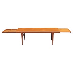 Vintage Teak Coffee Table with Extensions by Johannes Andersen 