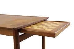 Mesa baja de teca con tablero de ajedrez extraíble de Tove + Edvard Kindt-Larsen