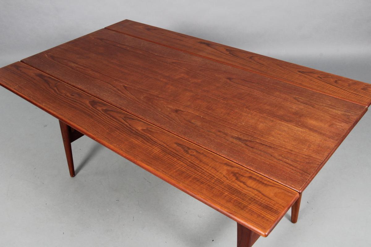 coffee table converts to dining table