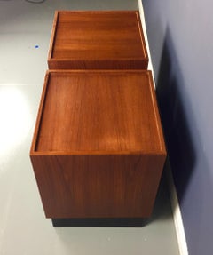 Teak Cube Midcentury Side Tables in the Manner of Milo Baughman