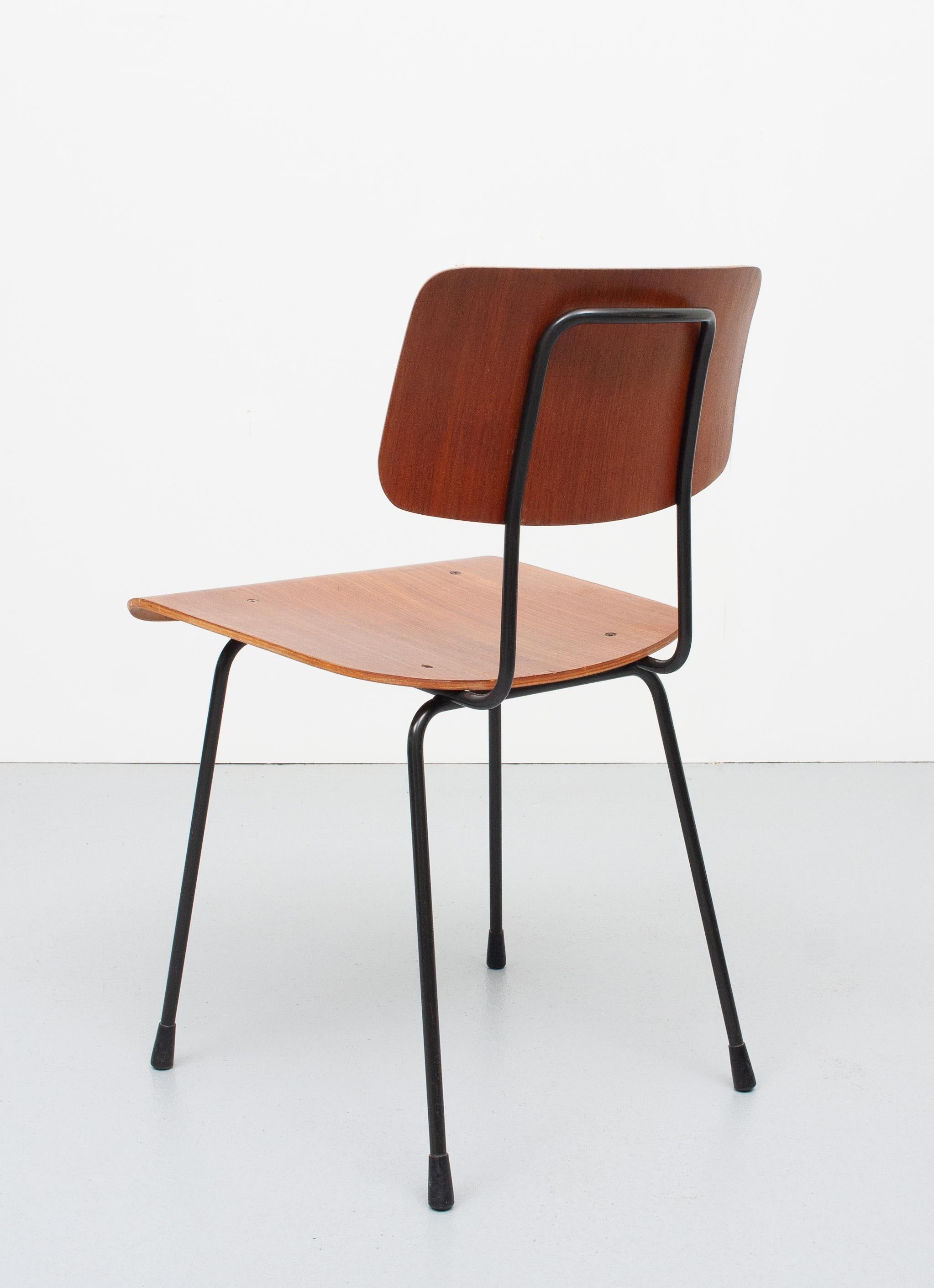 Teak Curved Plywood Chair Gispen Model 1262, 1950s, Holland In Good Condition In Den Haag, NL