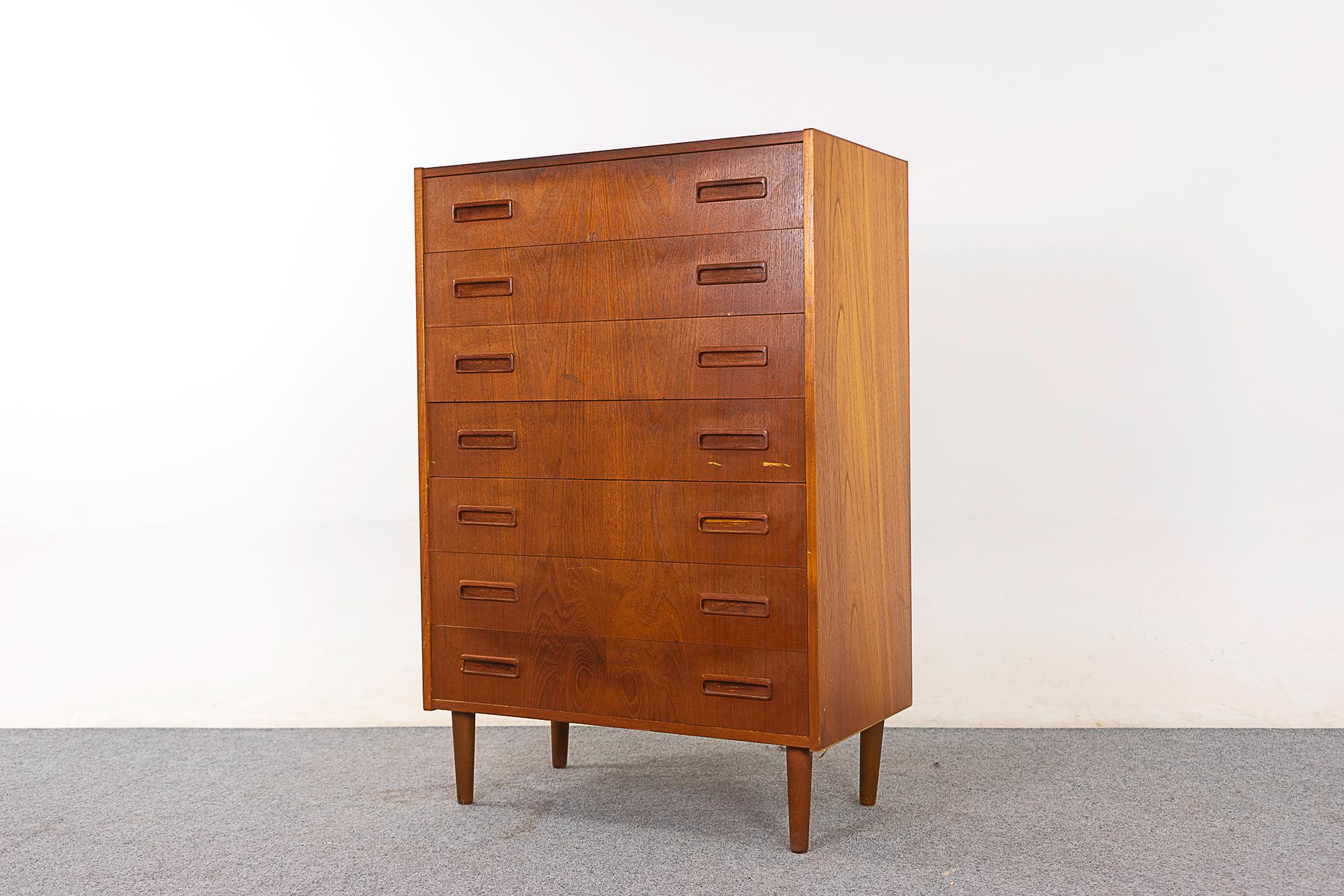 Teak Danish Highboy Dresser In Good Condition For Sale In VANCOUVER, CA