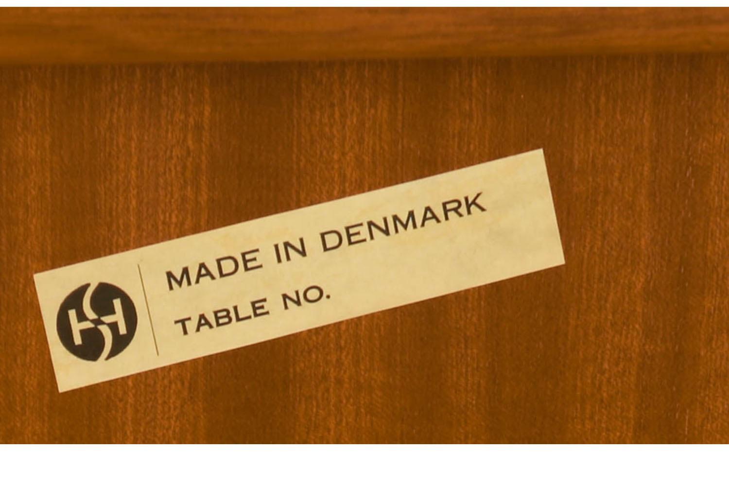 Teak Danish Large Rectangular Draw Leaf Expandable Dining Table (Moderne der Mitte des Jahrhunderts) im Angebot