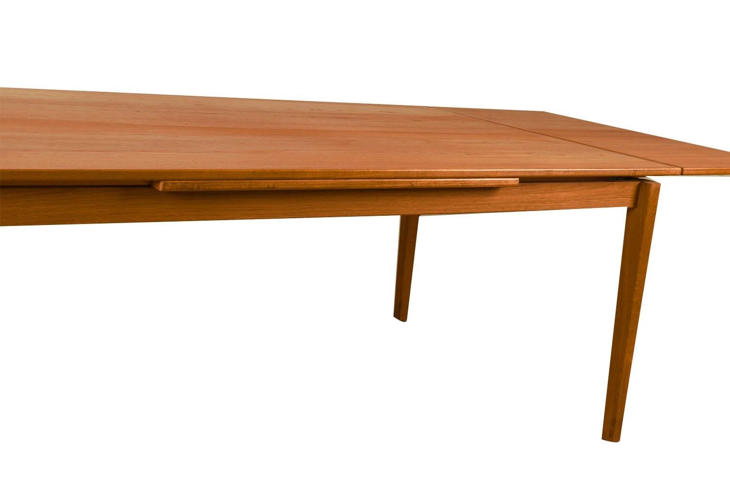 Teak Danish Large Rectangular Draw Leaf Expandable Dining Table For Sale 4