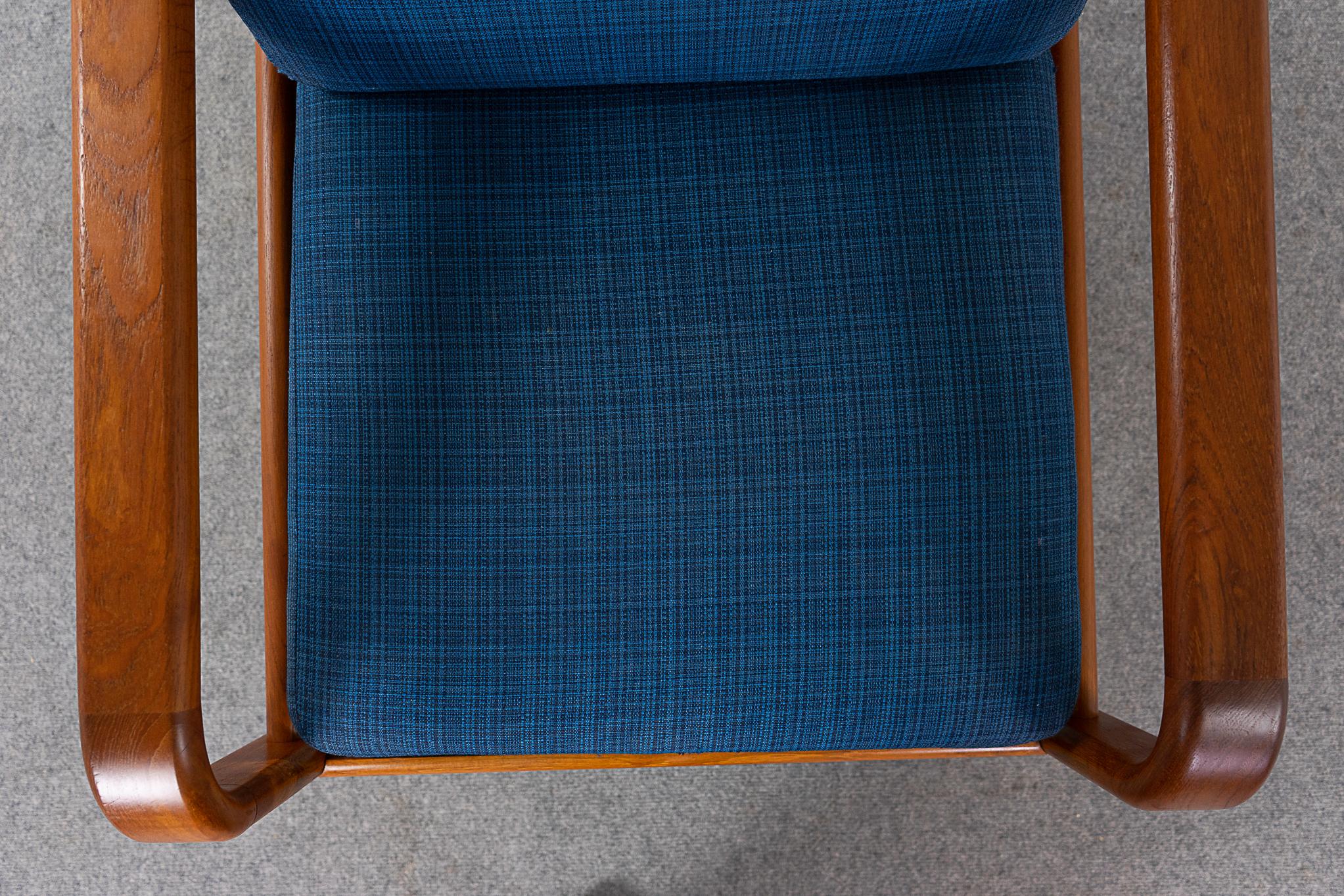 Teak Danish Lounge Chair For Sale 1