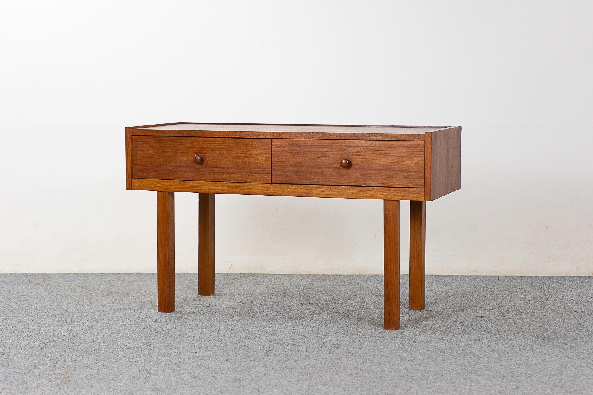 Teak Danish Mid-Century Bedside Table For Sale 2